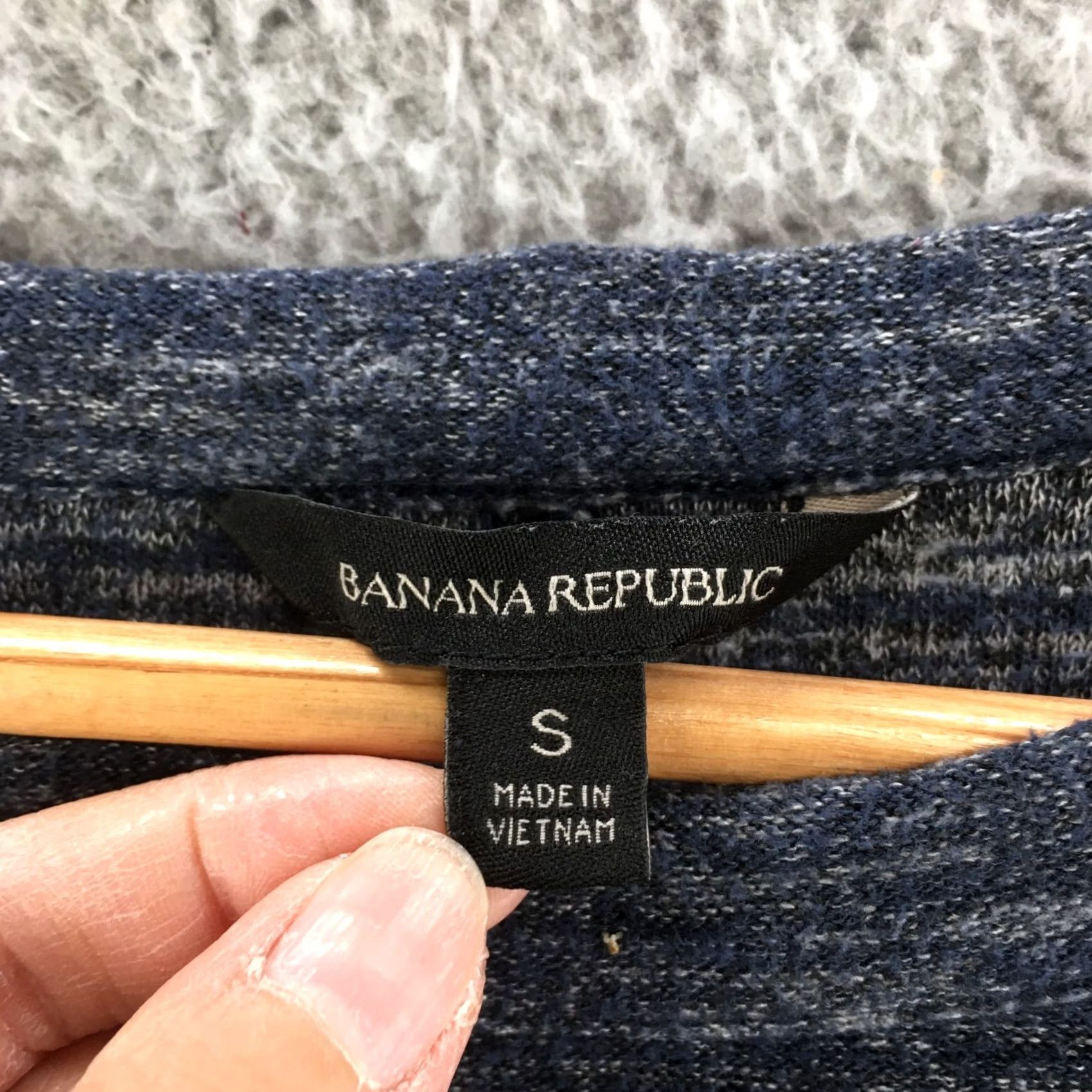 Banana Republic Banana Republic Long Sleeve Tee Womens Small Blue Crew Neck Pullover Shirt Size S / US 4 / IT 40 - 6 Thumbnail