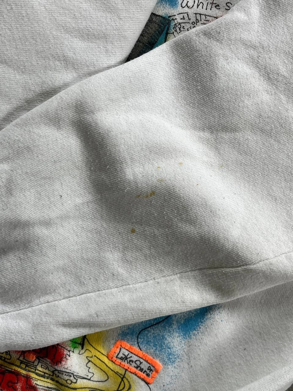 Vintage Vintage 90s Scattered Images Chicago Painted Sweatshirt Size US M / EU 48-50 / 2 - 6 Thumbnail