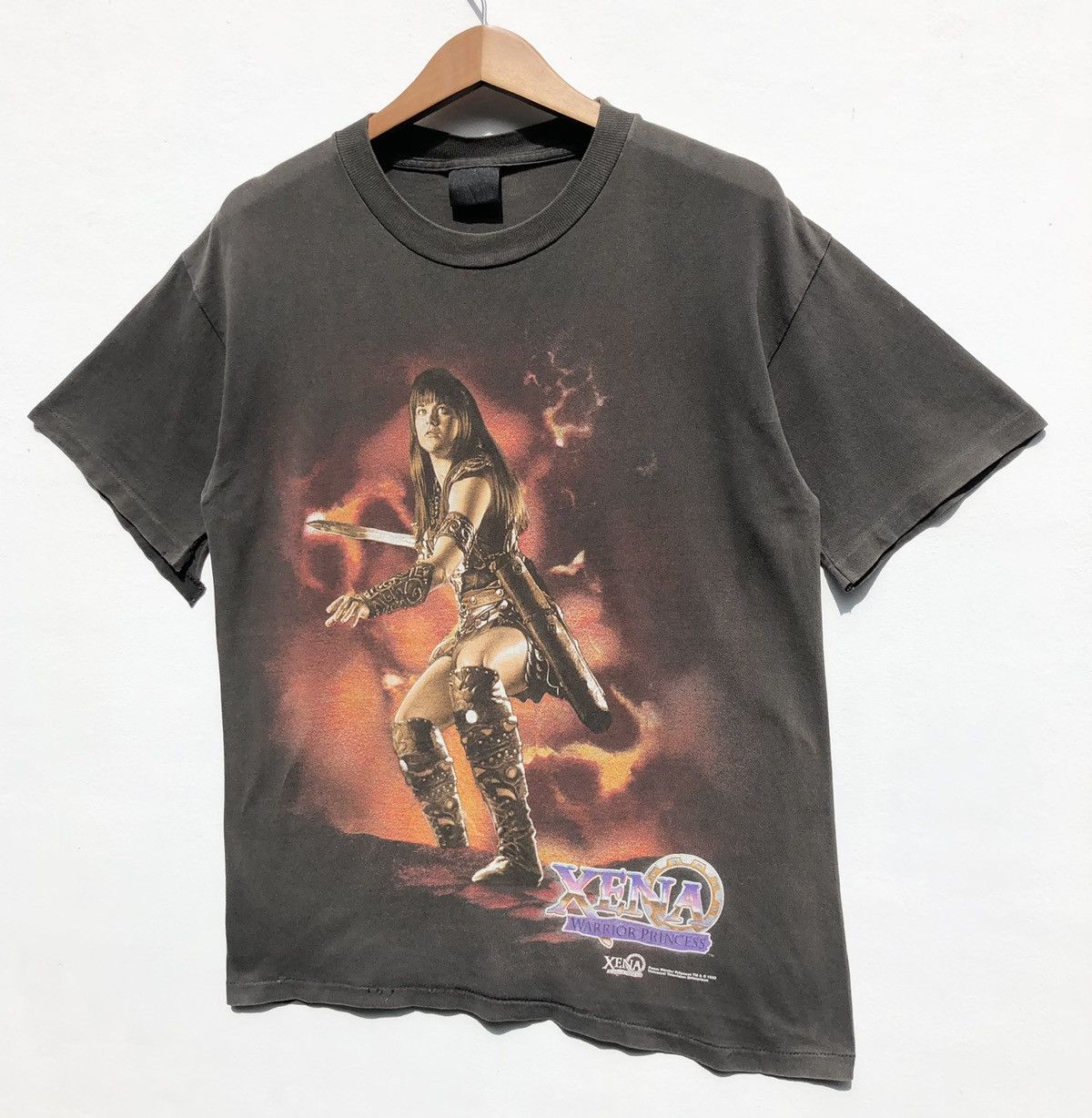 Other Distressed Vintage 90s Xena Warrior Princess Movie Shirt Size US M / EU 48-50 / 2 - 3 Thumbnail
