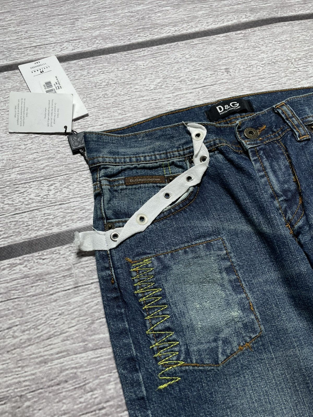 Dolce & Gabbana Dolce & Gabbana Vintage Archive Skull Flared Jeans Size 27" / US 4 / IT 40 - 8 Thumbnail