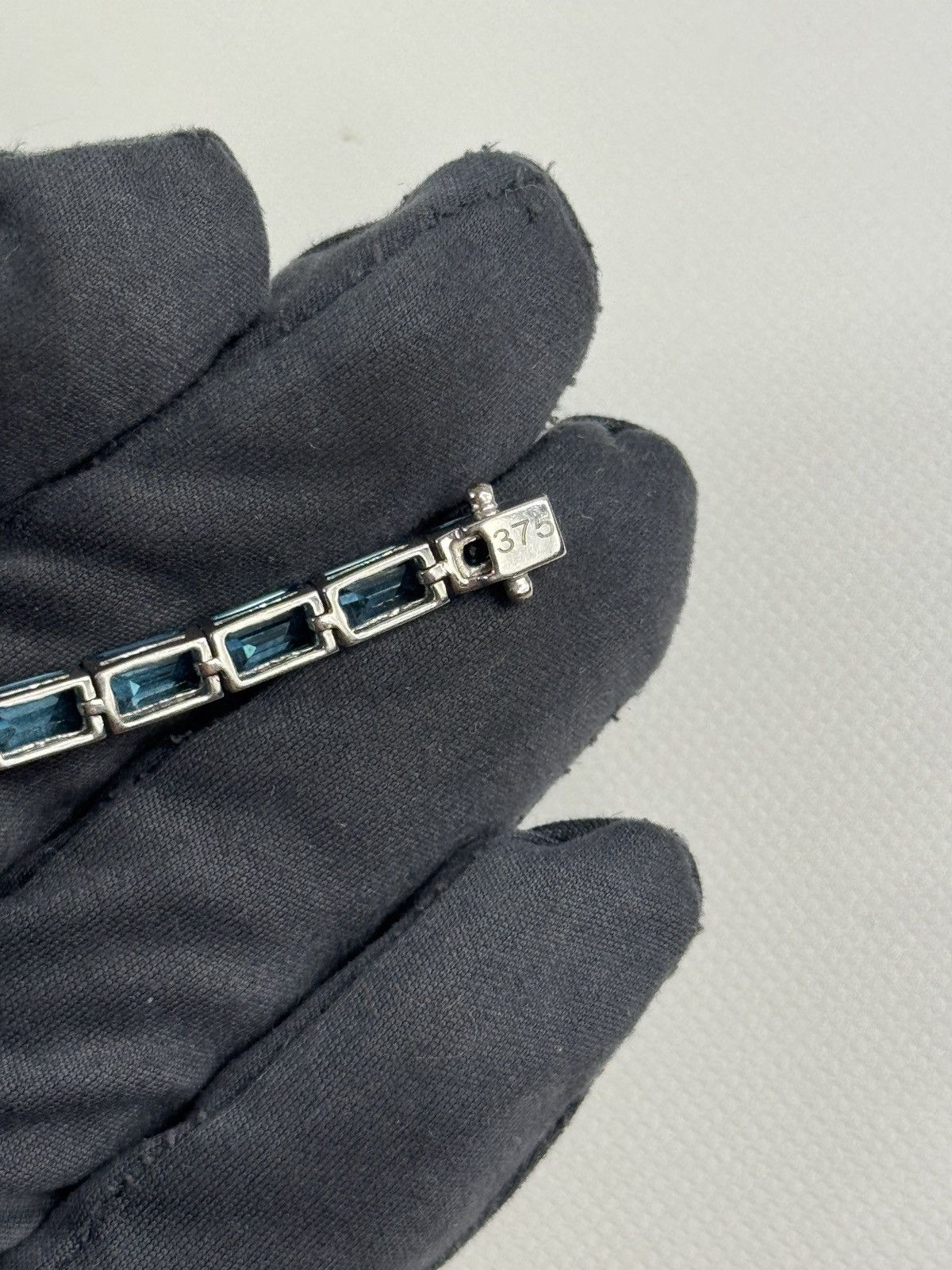 Other Kolours- 14 Karat White Gold Creo Topaz Bracelet Size ONE SIZE - 5 Thumbnail