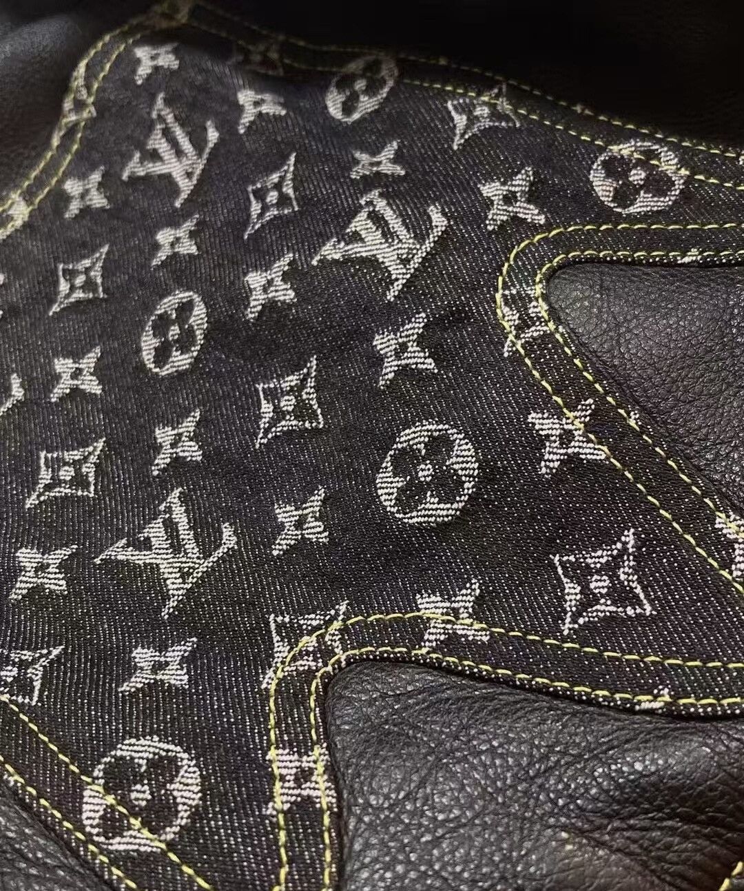 Louis Vuitton × Nigo Louis Vuitton X Nigo 48 Crazy Mix Leather Monogram Jacket Size US M / EU 48-50 / 2 - 6 Thumbnail