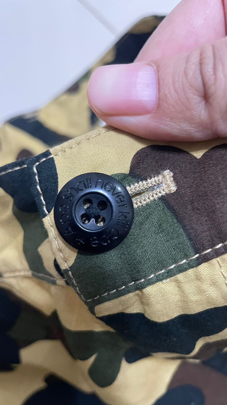 Bape Rare Y2K Bape Camo Green Shark Track Pants Size US 32 / EU 48 - 6 Thumbnail