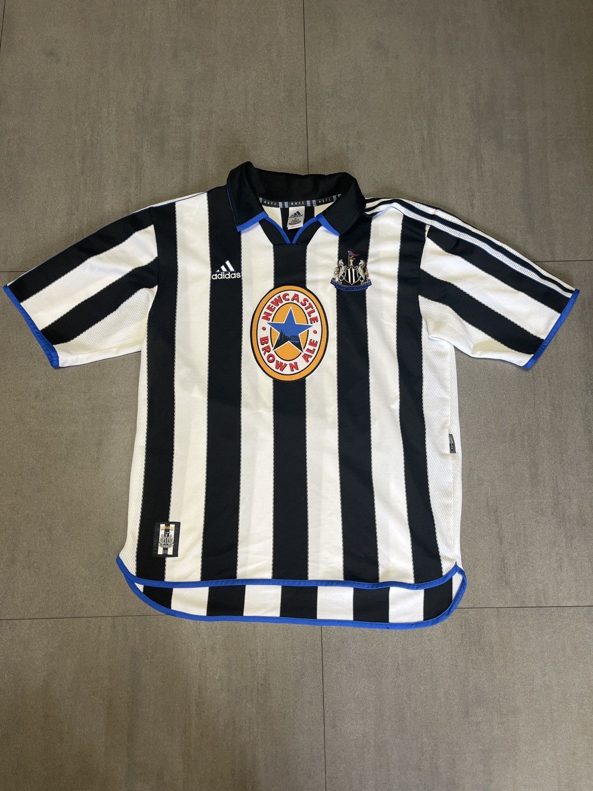 Vintage NEWCASTLE UNITED HOME 1999/2000 HOME JERSEY Size US L / EU 52-54 / 3 - 1 Thumbnail