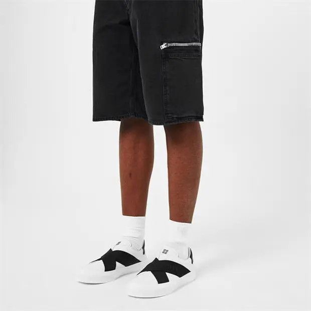 o1loc1c0824 Sneakers in Black/White