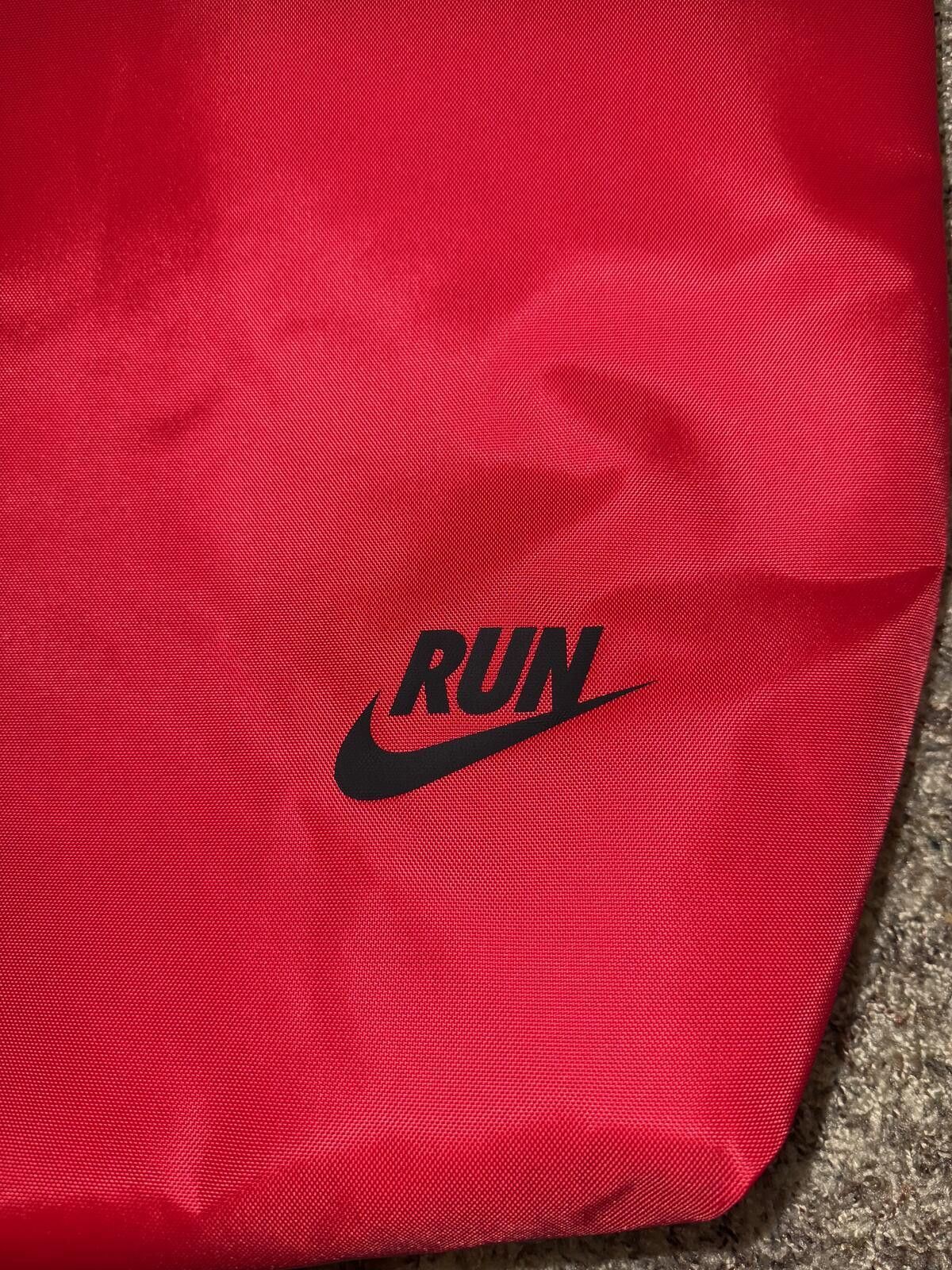 Nike Nike Big Run Running Tote Bag Employee Exclusive Size ONE SIZE - 7 Thumbnail