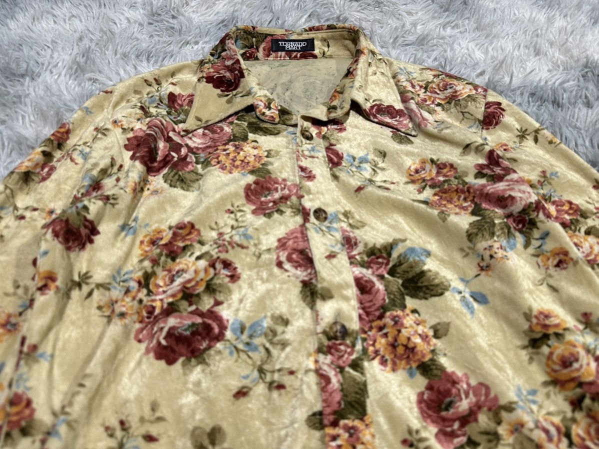 Tornado Mart 🔥Sick Y2K Tornado Mart Velvet Floral Shirt Size US M / EU 48-50 / 2 - 3 Thumbnail