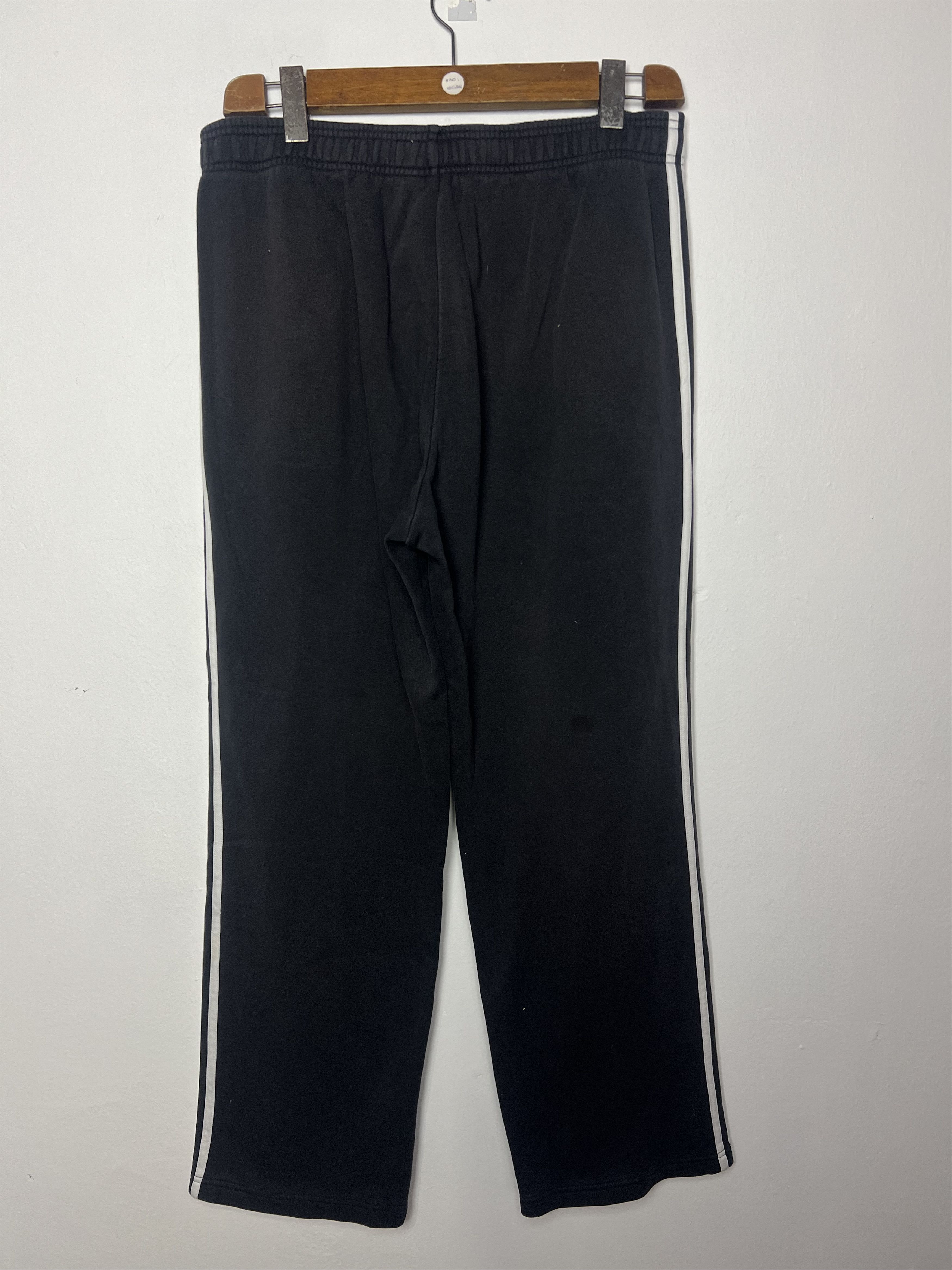 Adidas ADIDAS PRIMEGREEN ESSENTIAL WARM UP STRIPES TRACK PANT Size US 33 - 2 Thumbnail