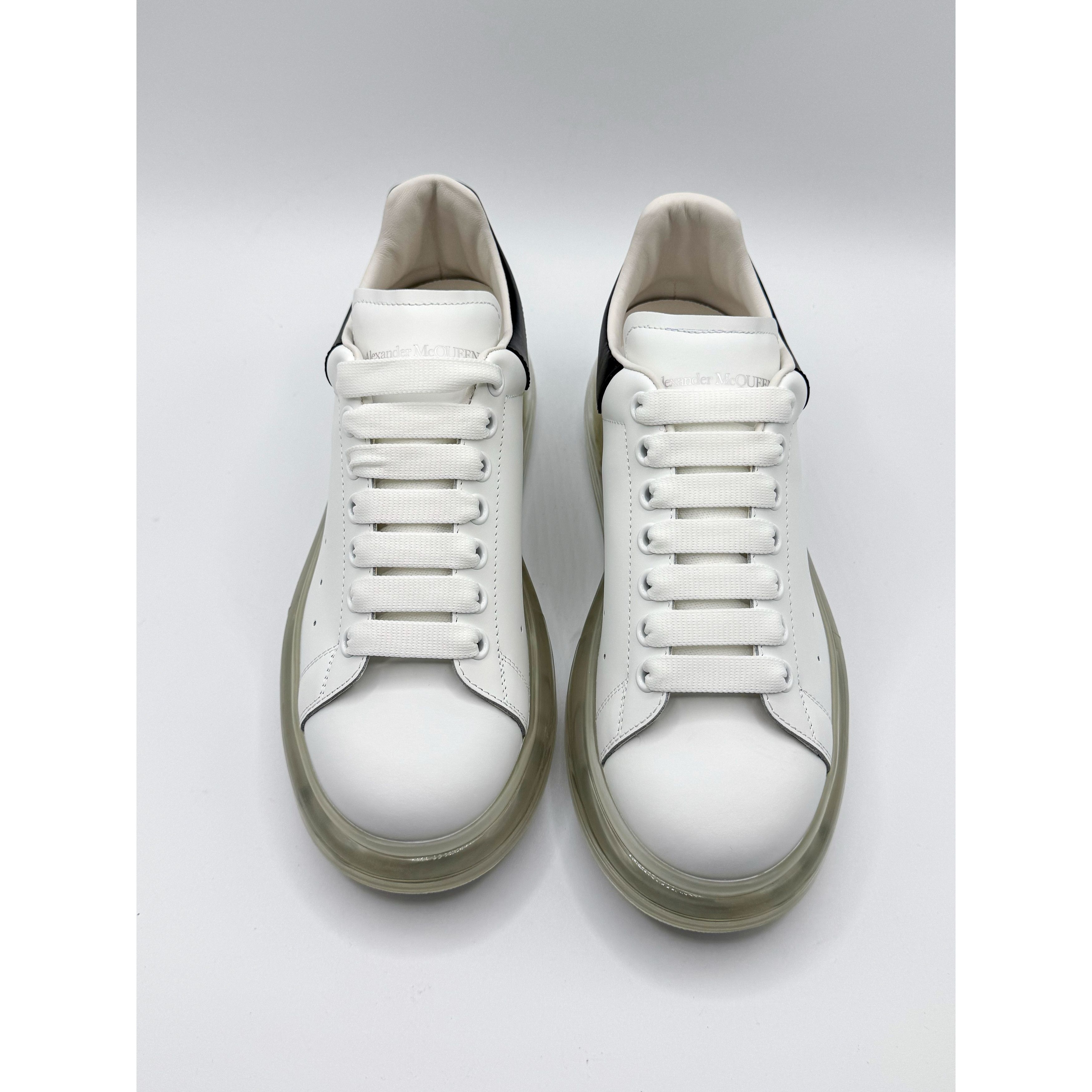 Alexander McQueen Alexander McQueen Men's Oversized Transparent Sole Sneaker i Size US 8.5 / EU 41-42 - 2 Thumbnail