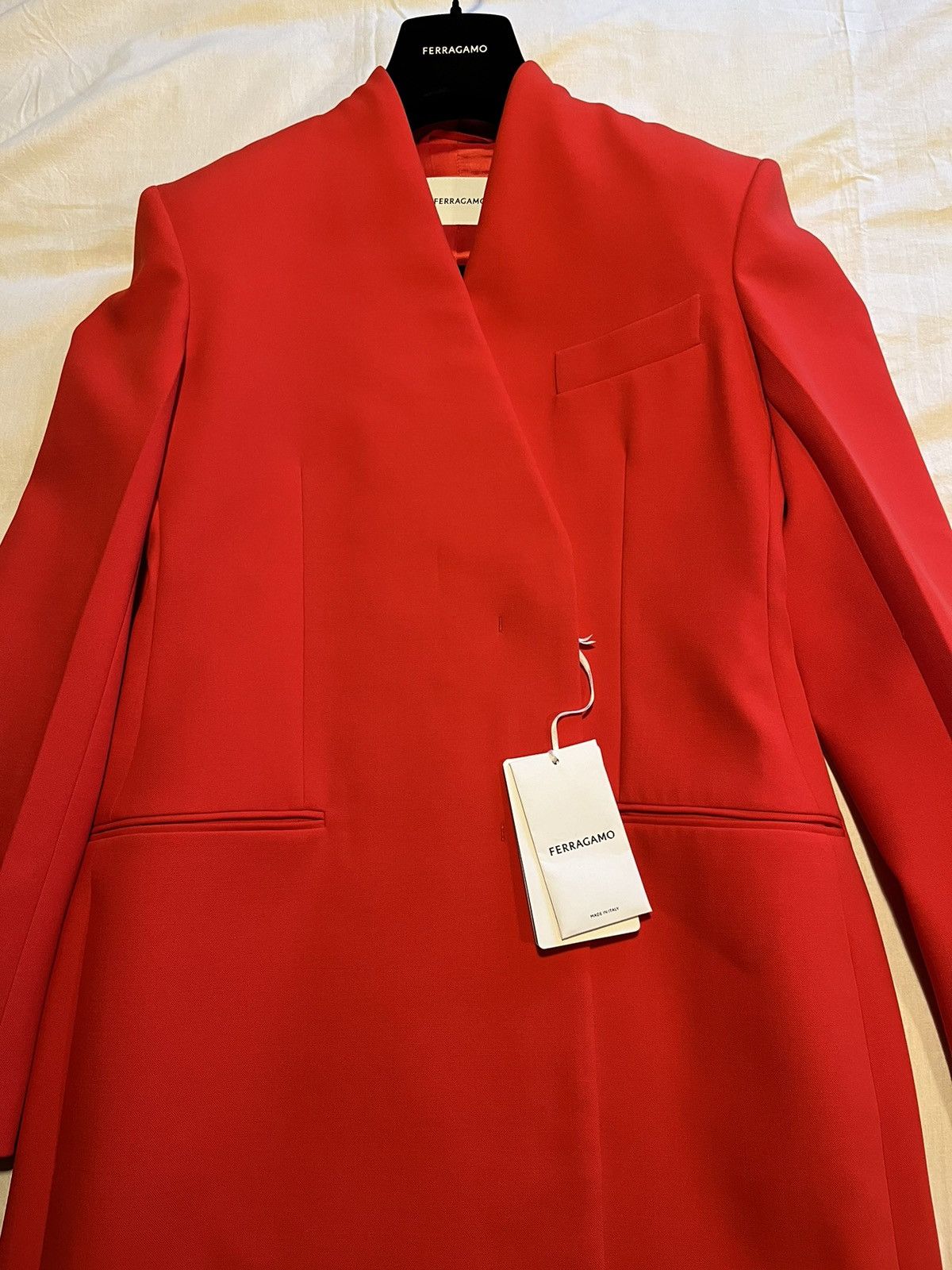 Salvatore Ferragamo Ferragamo red wool double breasted blazer. Size M / US 6-8 / IT 42-44 - 3 Thumbnail
