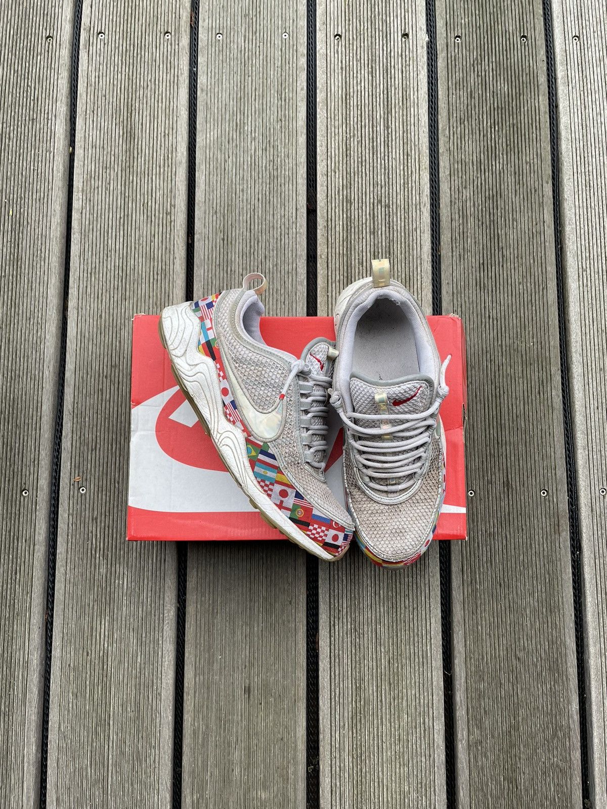 Nike Spiridon “Flag” (2018)