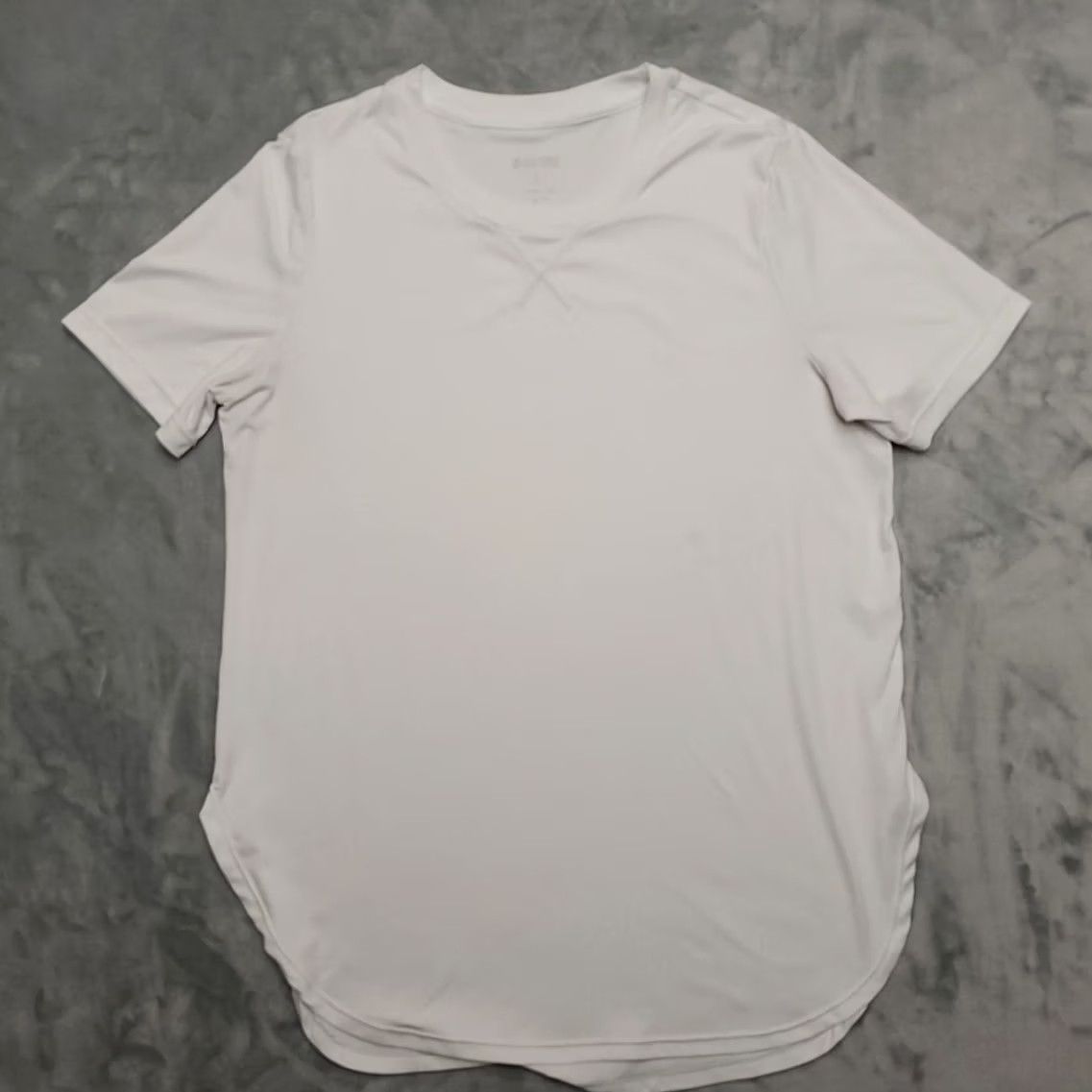 G/FORE G4Free Shirt Women L White Drop Cut Performance Golf Casual Short Sleeve Tee Size L / US 10 / IT 46 - 3 Thumbnail