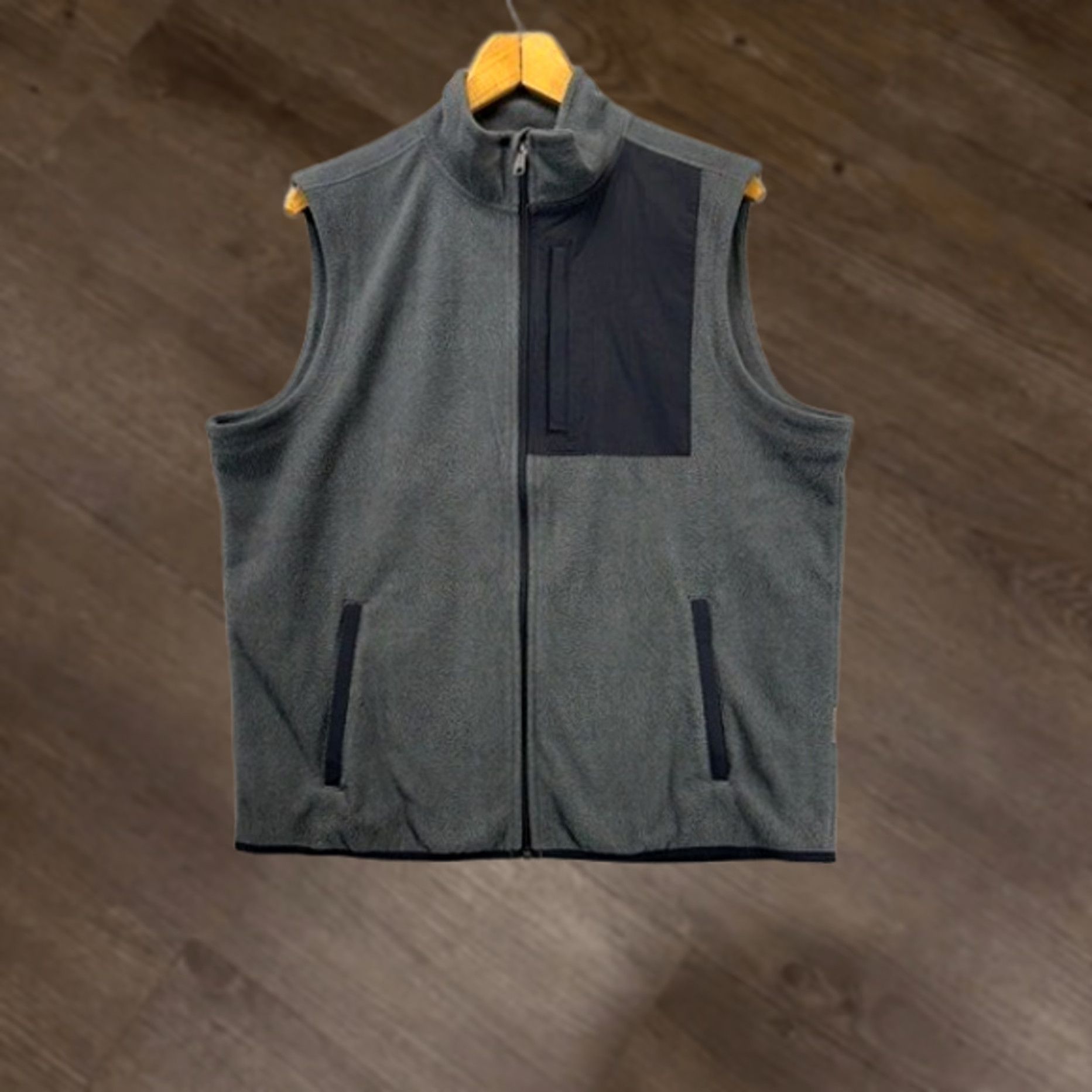 Duluth Trading Company Duluth Trading Co. Vest Mens Large Grey Relaxed Fit Full Zip Sleeveless Pockets Vest Gray Full Zip Mens Large Size US L / EU 52-54 / 3 - 1 Thumbnail