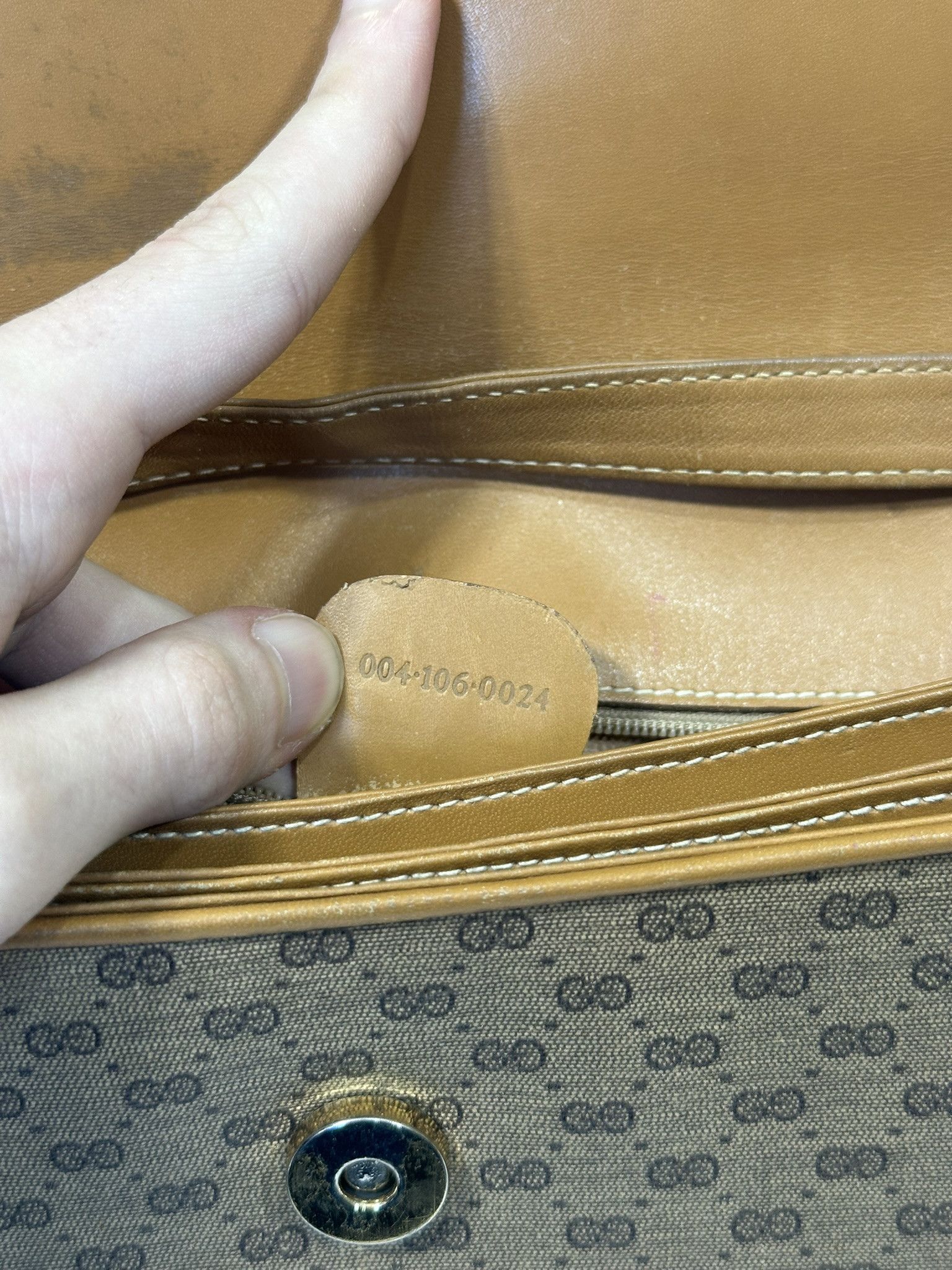 Gucci Gucci Crossbody Bag Micro GG Monogram Vintage Beige Size ONE SIZE - 14 Thumbnail
