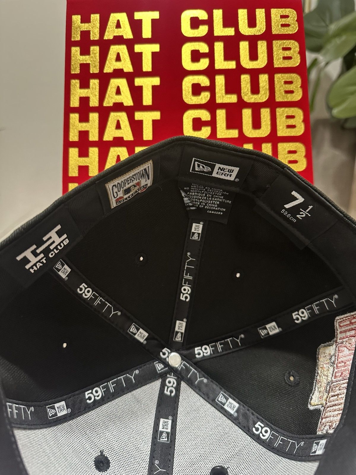 Hat Club × New Era Size 7 1/2- Hat Club Exclusive New Era Philadelphia Phillies Size ONE SIZE - 5 Thumbnail