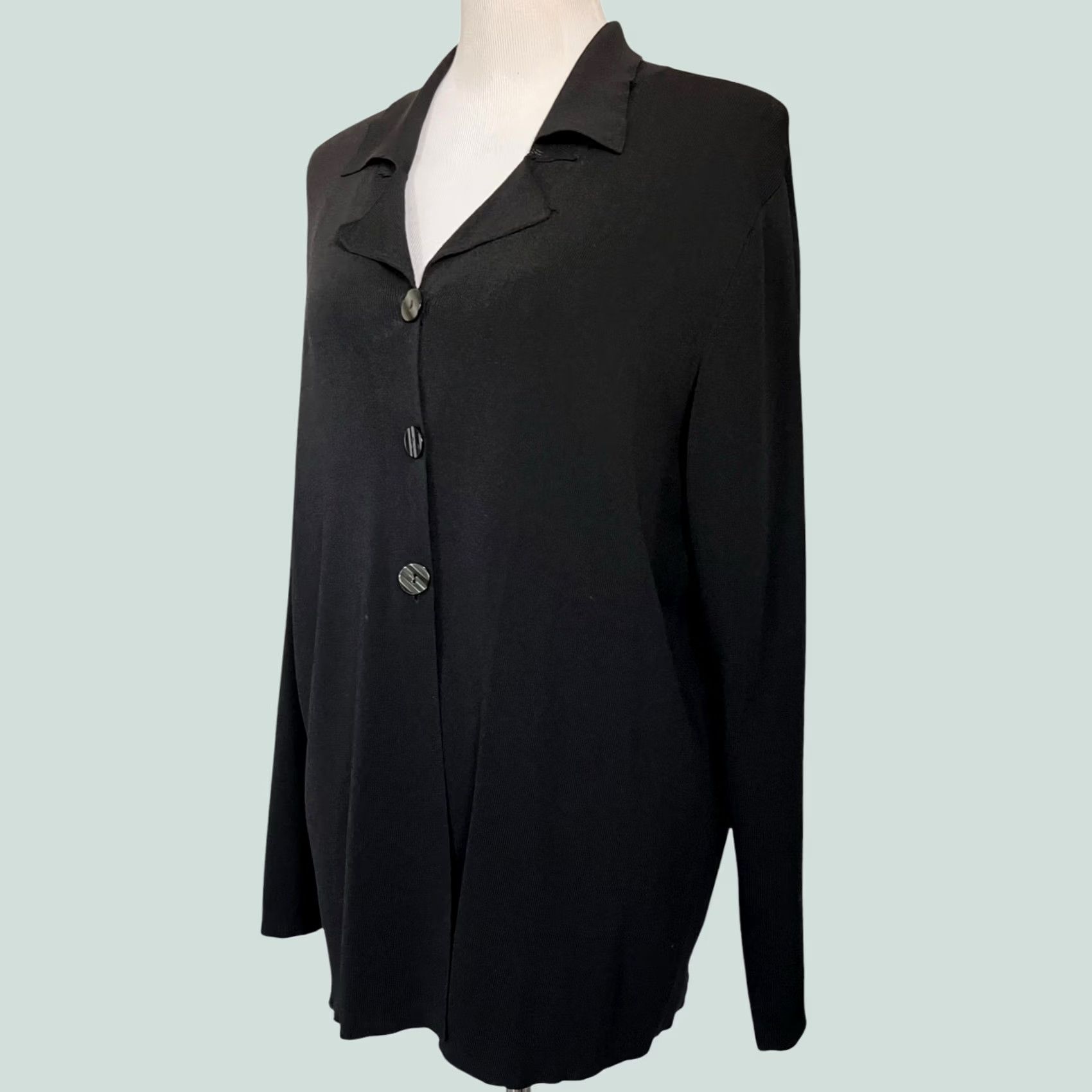 Vintage VINTAGE Chico’s Design Button-Front Top Women’s XL Black Rayon Nylon Knit Shirt Size XL / US 12-14 / IT 48-50 - 1 Thumbnail