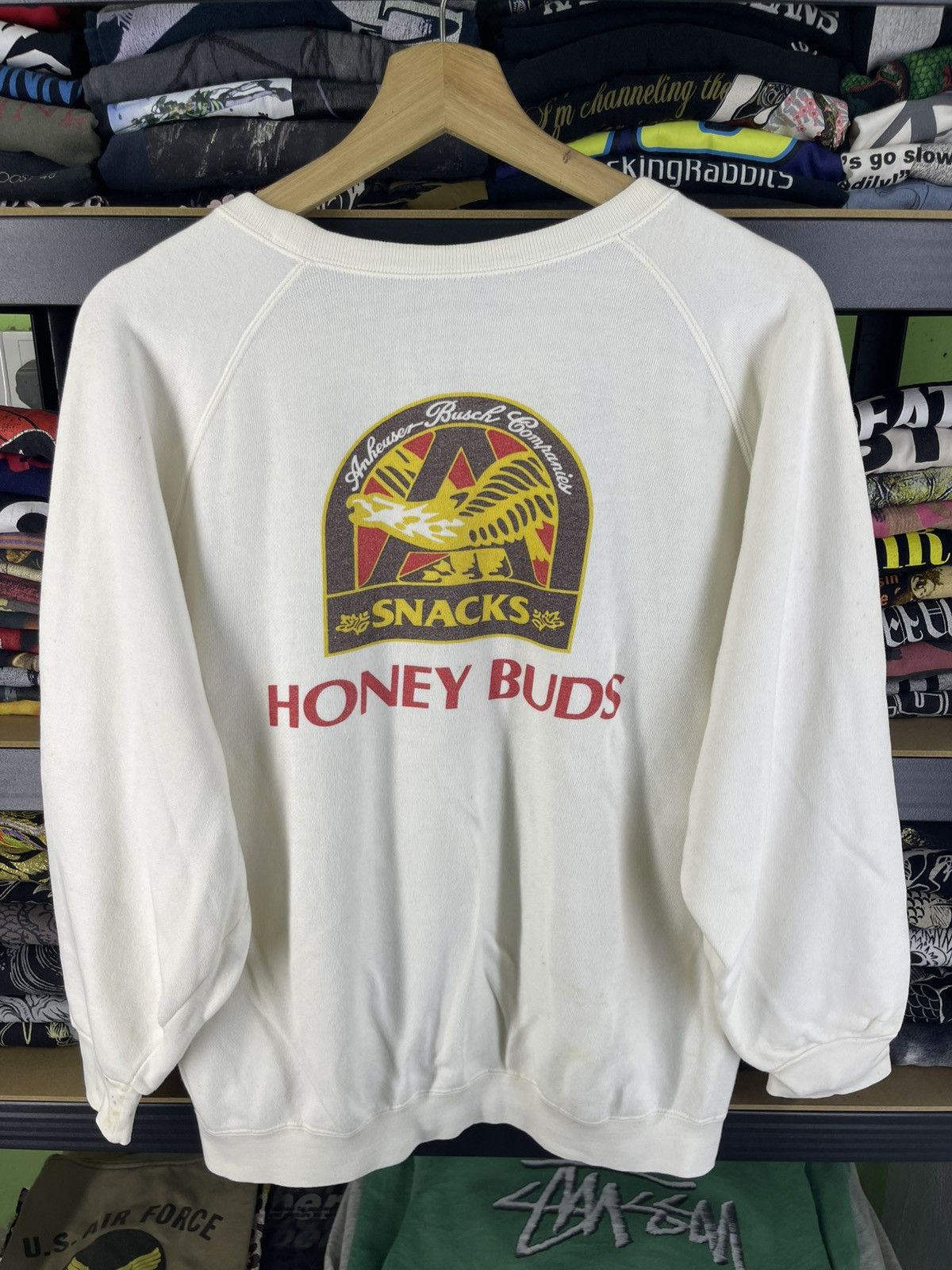 Budweiser Vintage 90's Budweiser King Of Beers Honey Buds Sweatshirt Size US M / EU 48-50 / 2 - 7 Thumbnail