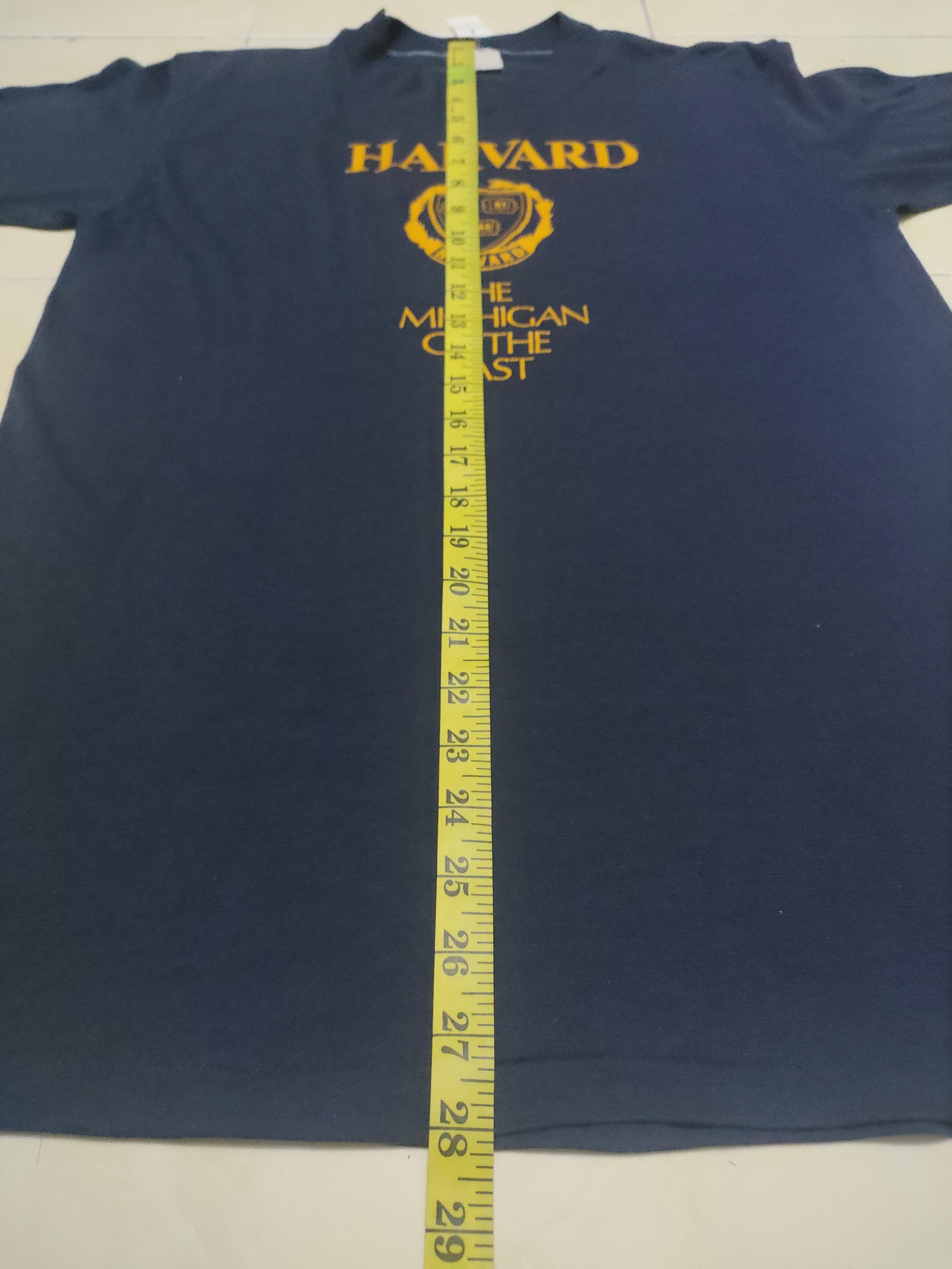 Vintage Vintage Universty Harvard T-Shirt Size US L / EU 52-54 / 3 - 5 Thumbnail
