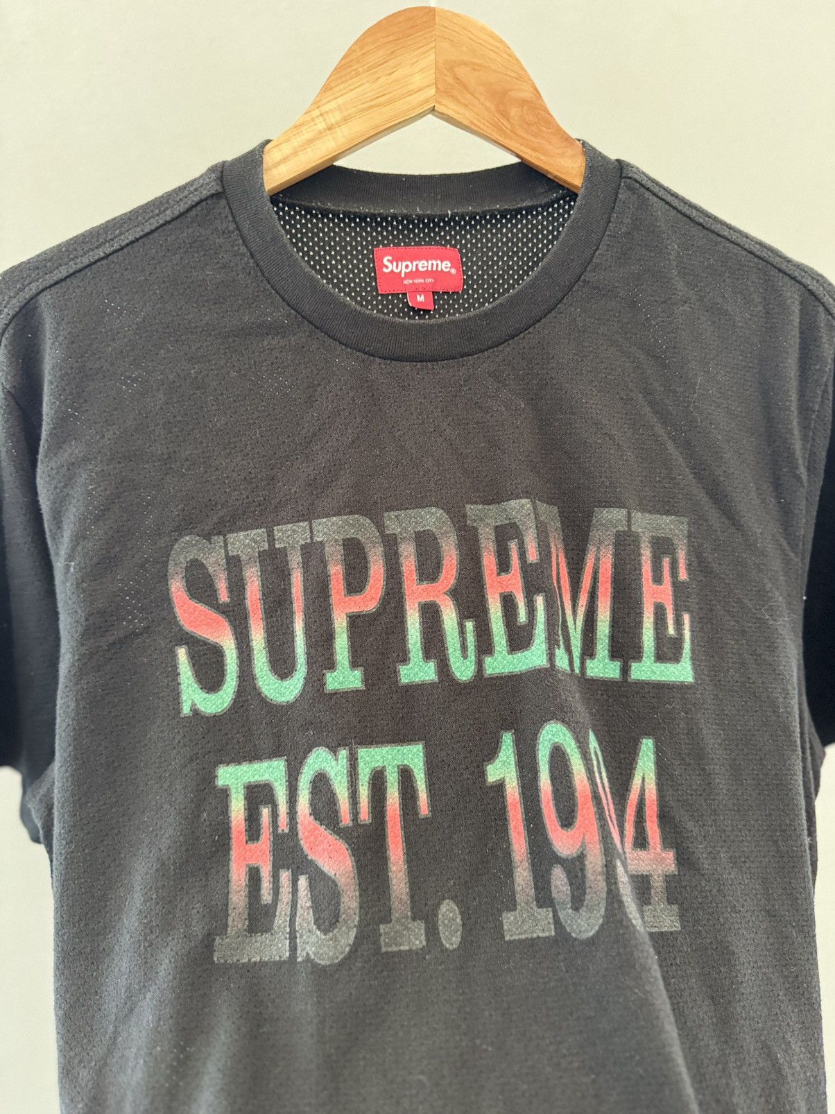 Supreme Black Mesh T-Shirt Tee Jersey Big Logo Supreme EST. 1994 Size US M / EU 48-50 / 2 - 5 Thumbnail
