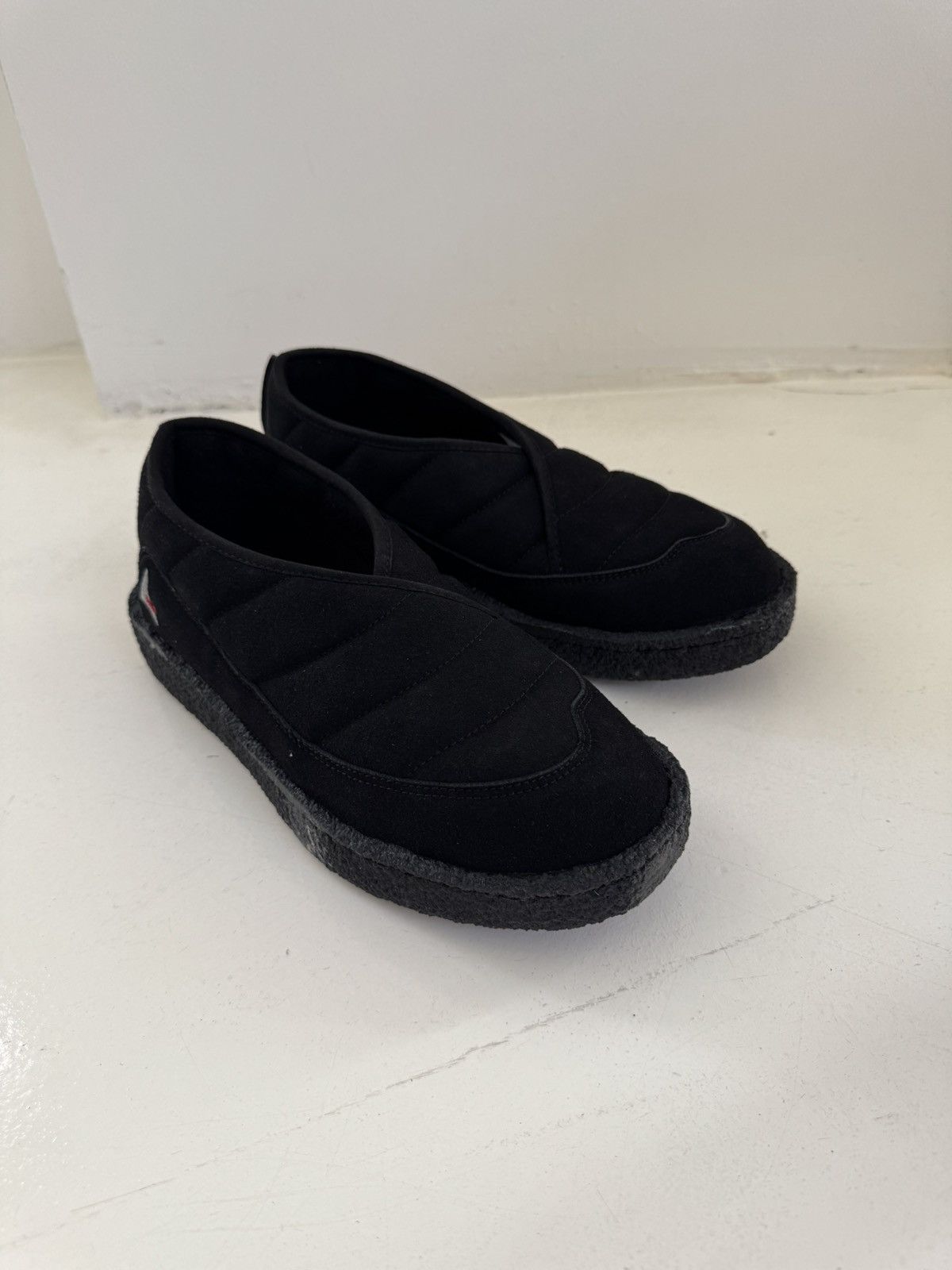 ROA ROA Black Low Top Nuvolau House Shoes Size US 8 / EU 41 - 1 Thumbnail