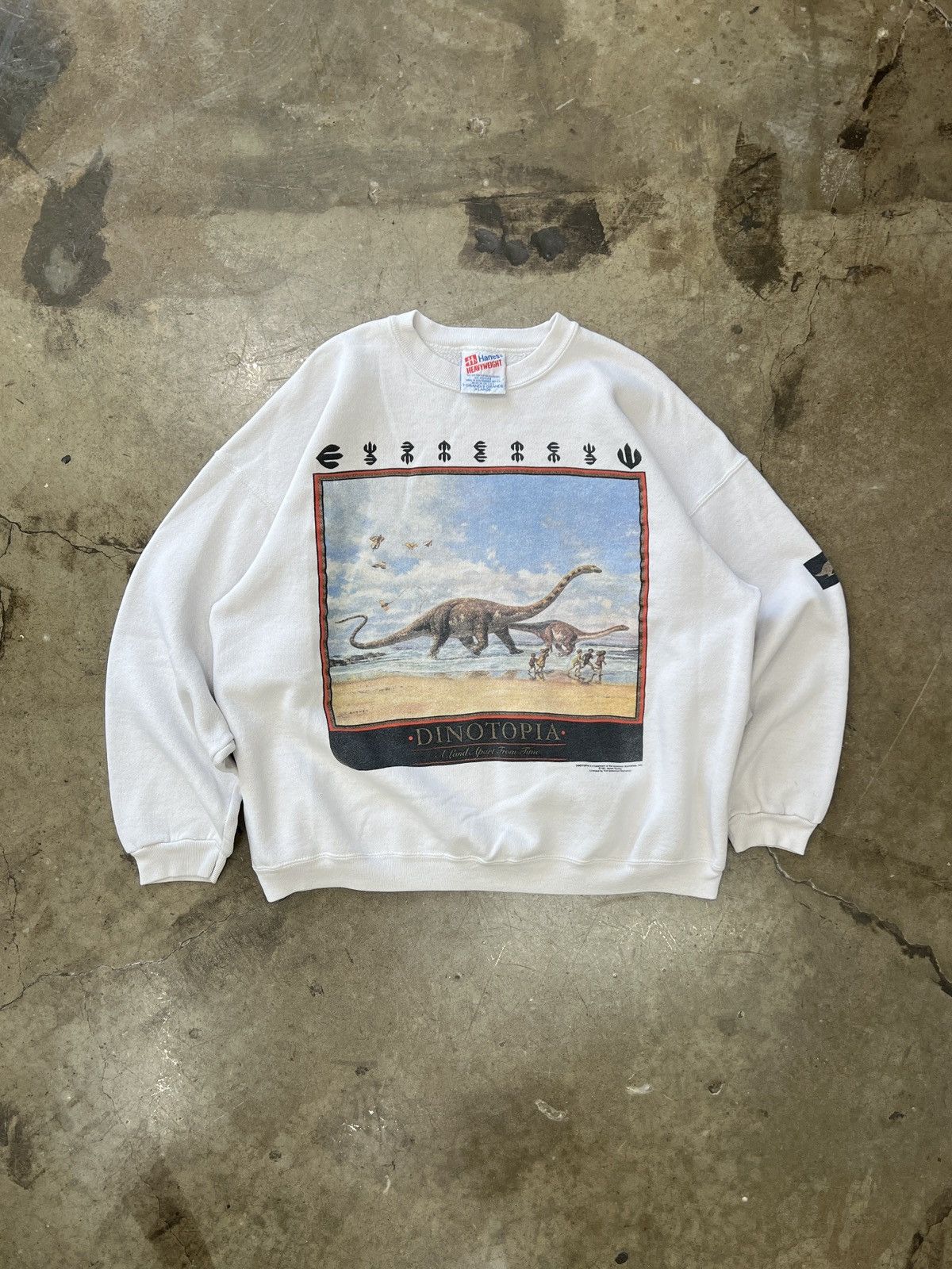 Vintage Vintage 1991 90s Dinotopia Hanes Heavyweight Crewneck XL Size US XL / EU 56 / 4 - 2 Thumbnail