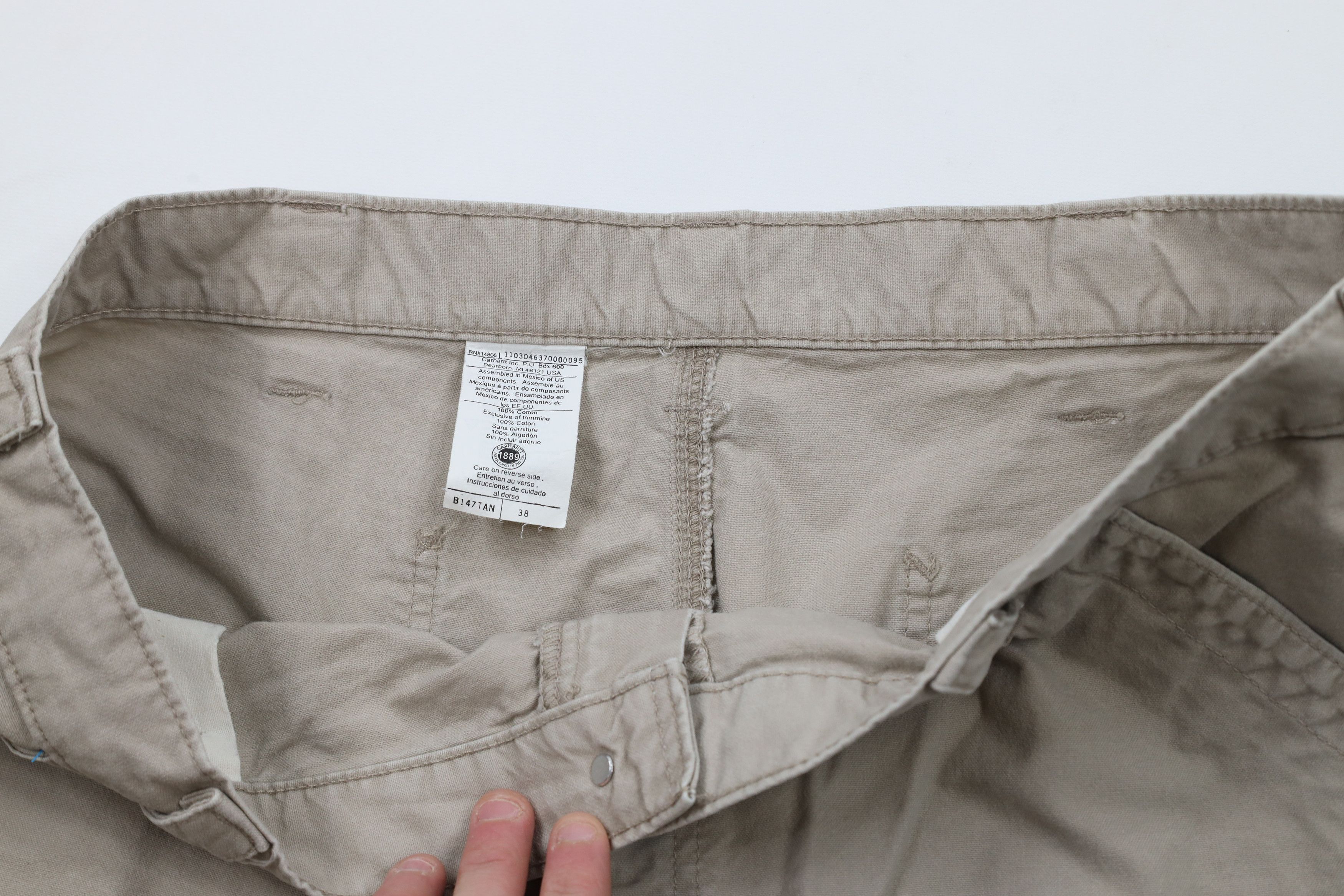 Carhartt × Vintage Vintage Carhartt Spell Out Dungaree Work Shorts Beige Cotton Size US 38 / EU 54 - 8 Thumbnail
