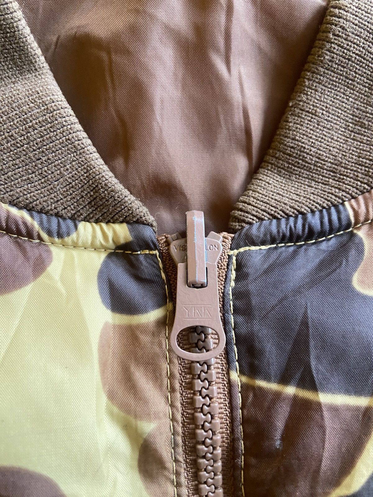 Vintage Vintage Columbia Duck Camo Reversible Puffer Hunting Jacket Size US XL / EU 56 / 4 - 5 Thumbnail