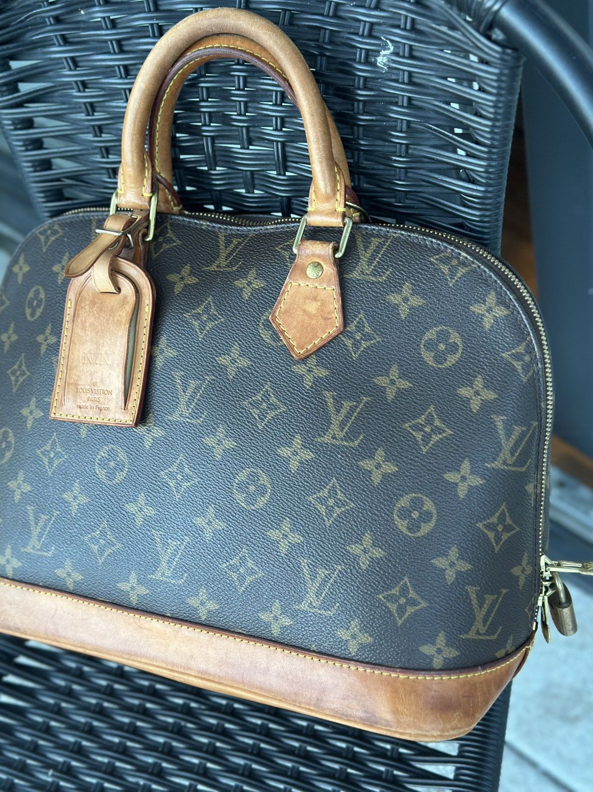 Louis Vuitton Louis Vuitton Alma PM Canvas Brown Monogram Leather Bag Size ONE SIZE - 3 Thumbnail
