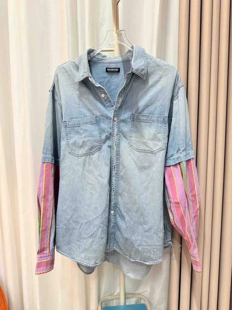 Balenciaga Balenciaga size 39 Wash Denim Patchwork Shirt Size US M / EU 48-50 / 2 - 1 Thumbnail