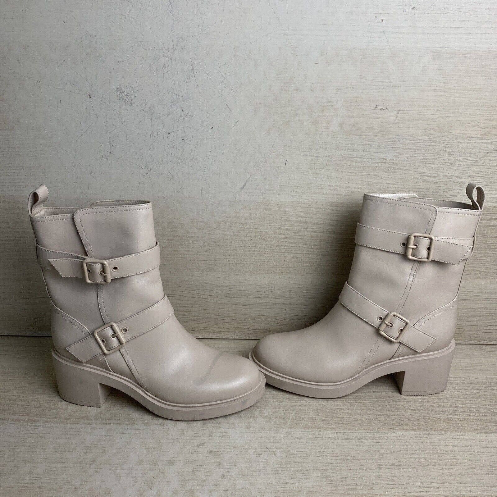 gianvito rossi boots beige