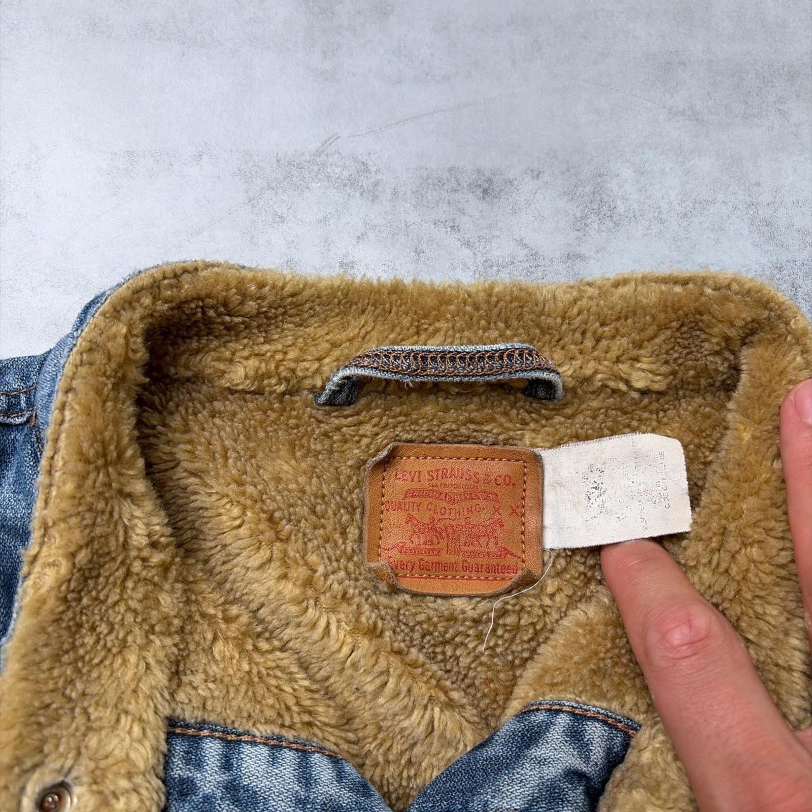 Levi's Vintage Blue Levi’s Sherpa Lined Denim Trucker Faux Jacket Size M / US 6-8 / IT 42-44 - 6 Thumbnail
