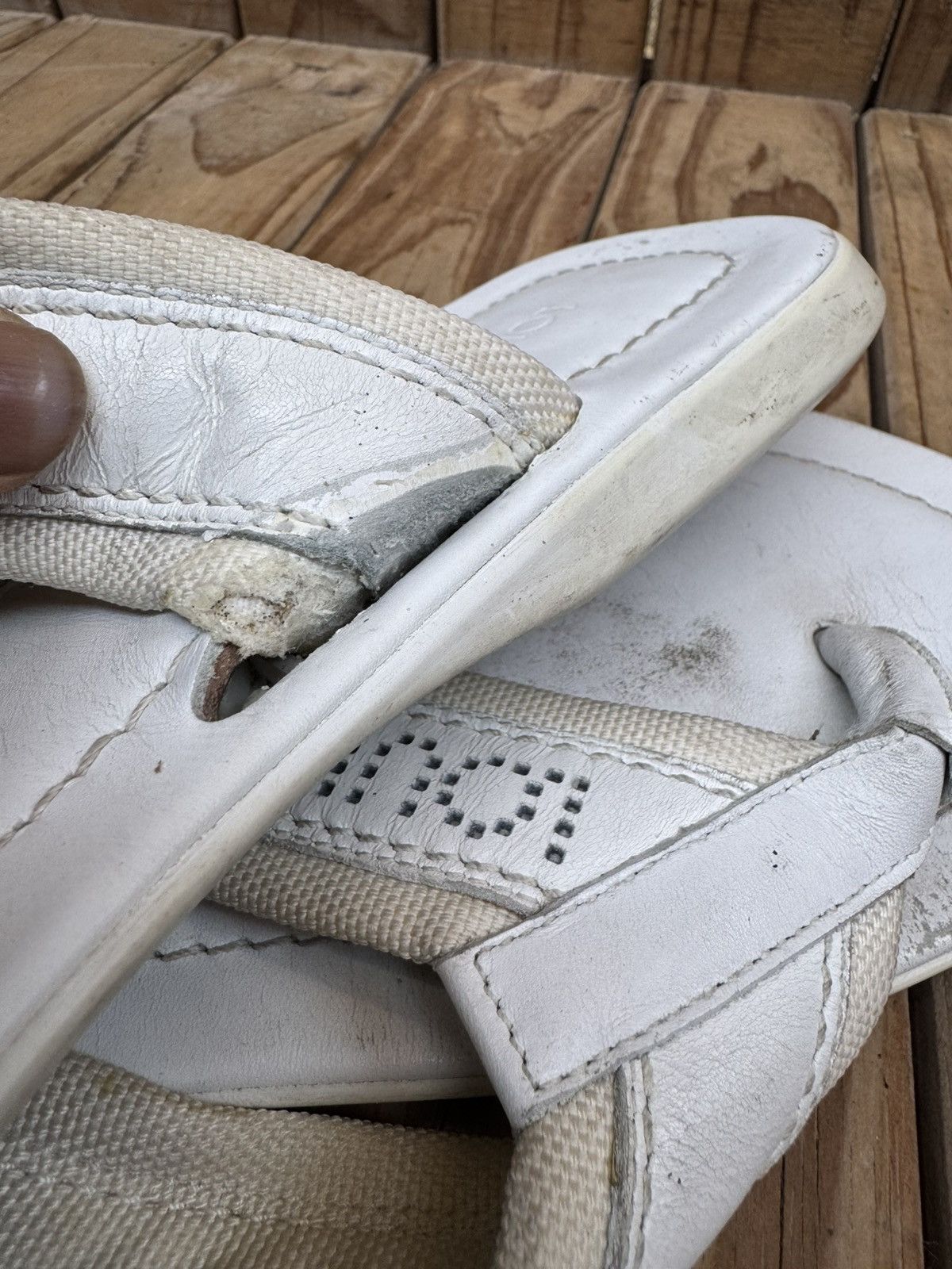 Louis Vuitton Louis vuitton White Leather strappy Men’s sandals UK 10.5 Size US 11.5 / EU 44-45 - 15 Thumbnail