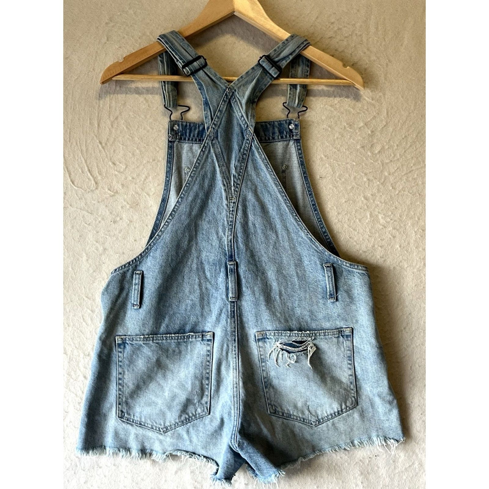 Abercrombie & Fitch Abercrombie & Fitch Overalls Womens S Blue Denim 100% Cotton China Shorts Casual Pockets Button Sleeveless Summer Regular Womens Size 28" / US 6 / IT 42 - 2 Thumbnail