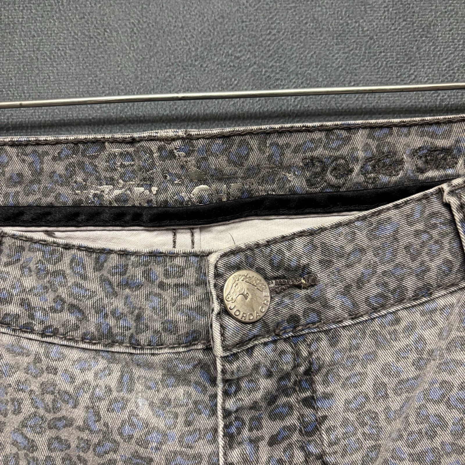 Jordache Jordache Jeans Blue Leopard Print Womens 28 Stretchy Skinny Size 33" - 9 Thumbnail
