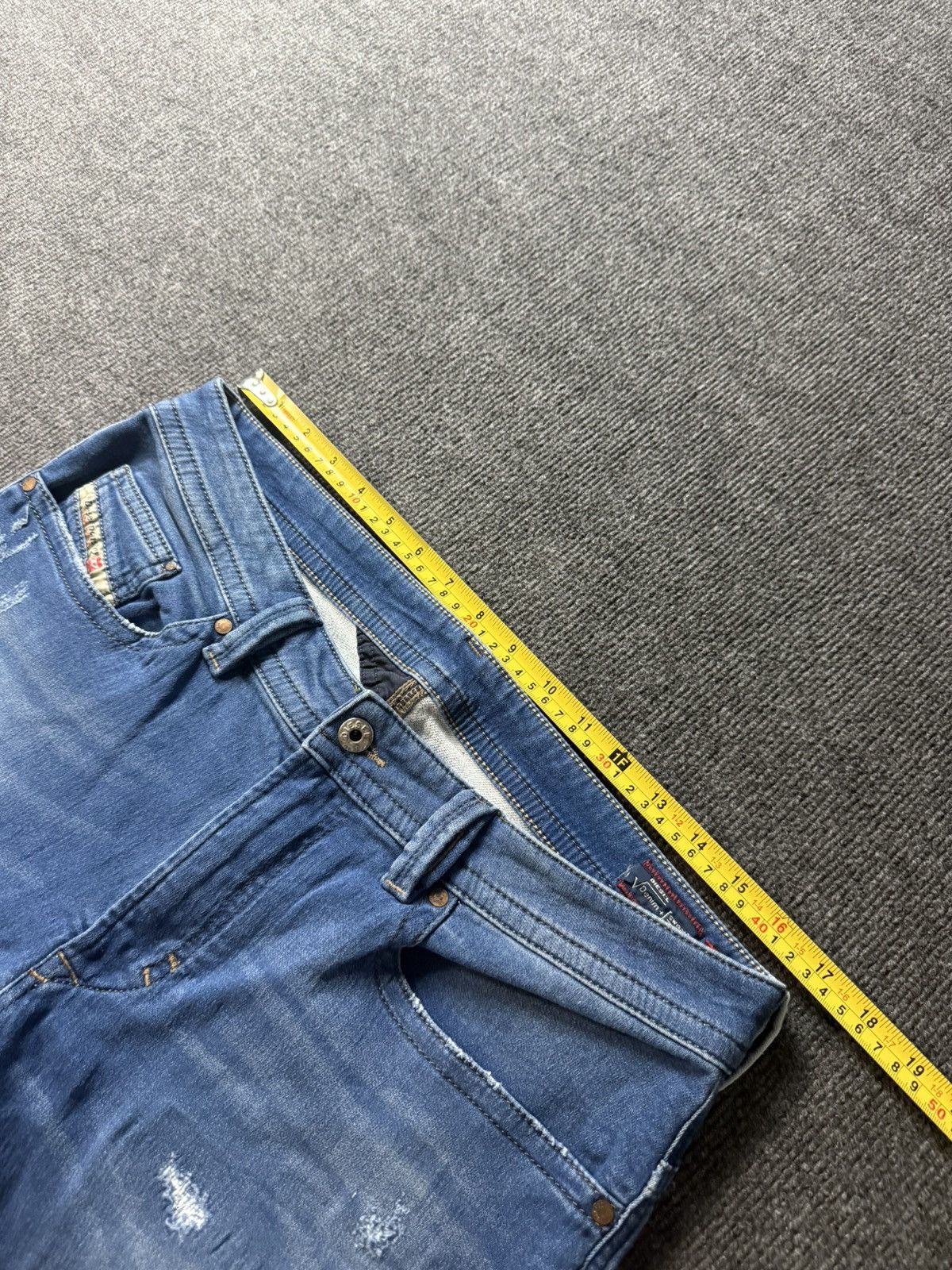 Diesel 00s Y2K Diesel Distressed Jeans Slim Stretch Denim Blue Size US 32 / EU 48 - 20 Thumbnail