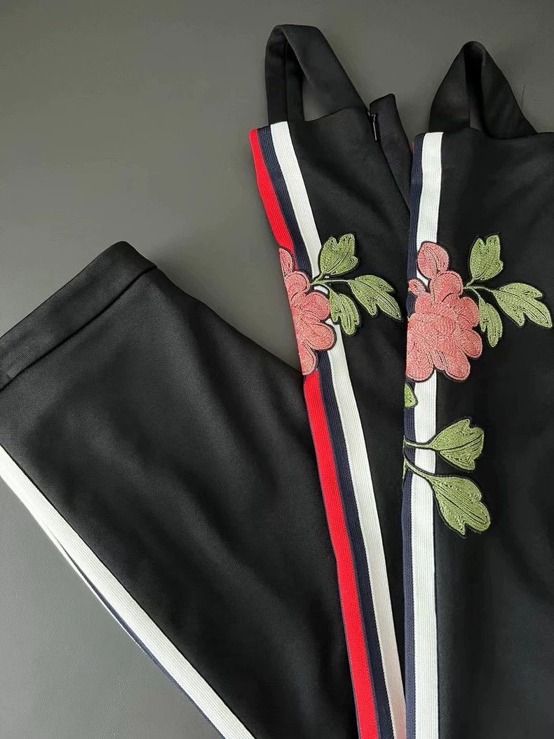 Gucci Gucci Size XS Step on the embroidered flower black leggings Size US 30 / EU 46 - 6 Thumbnail