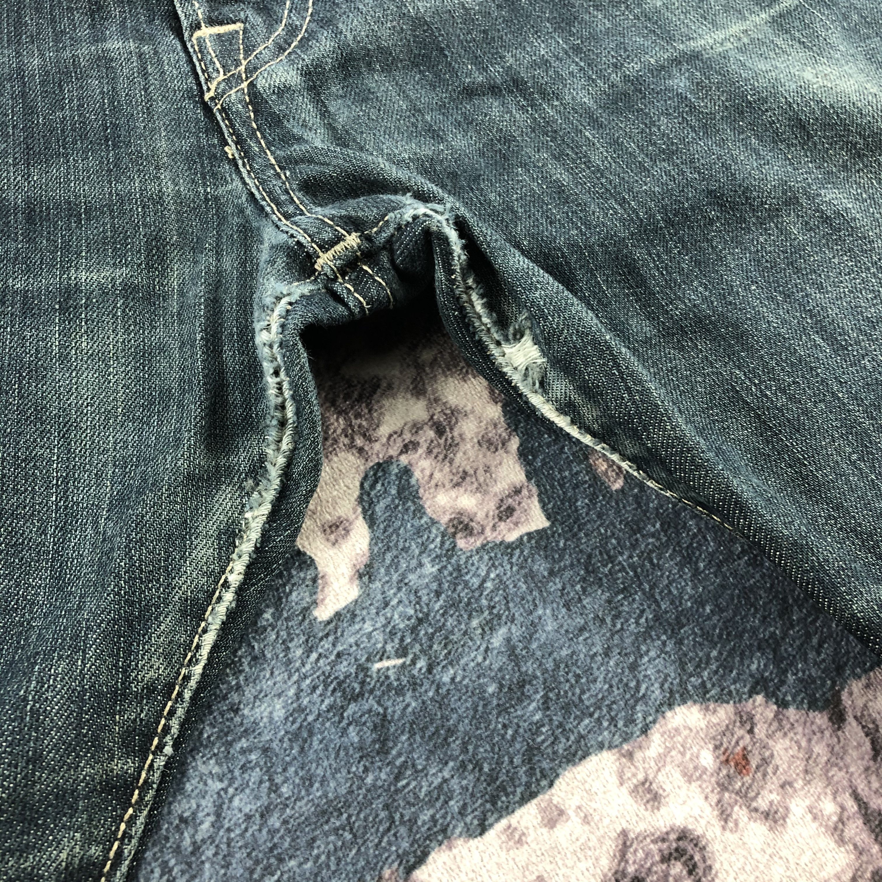 Levi's Vintage Faded Black Levis 501 Jeans-JM3110 Size US 39 - 7 Thumbnail