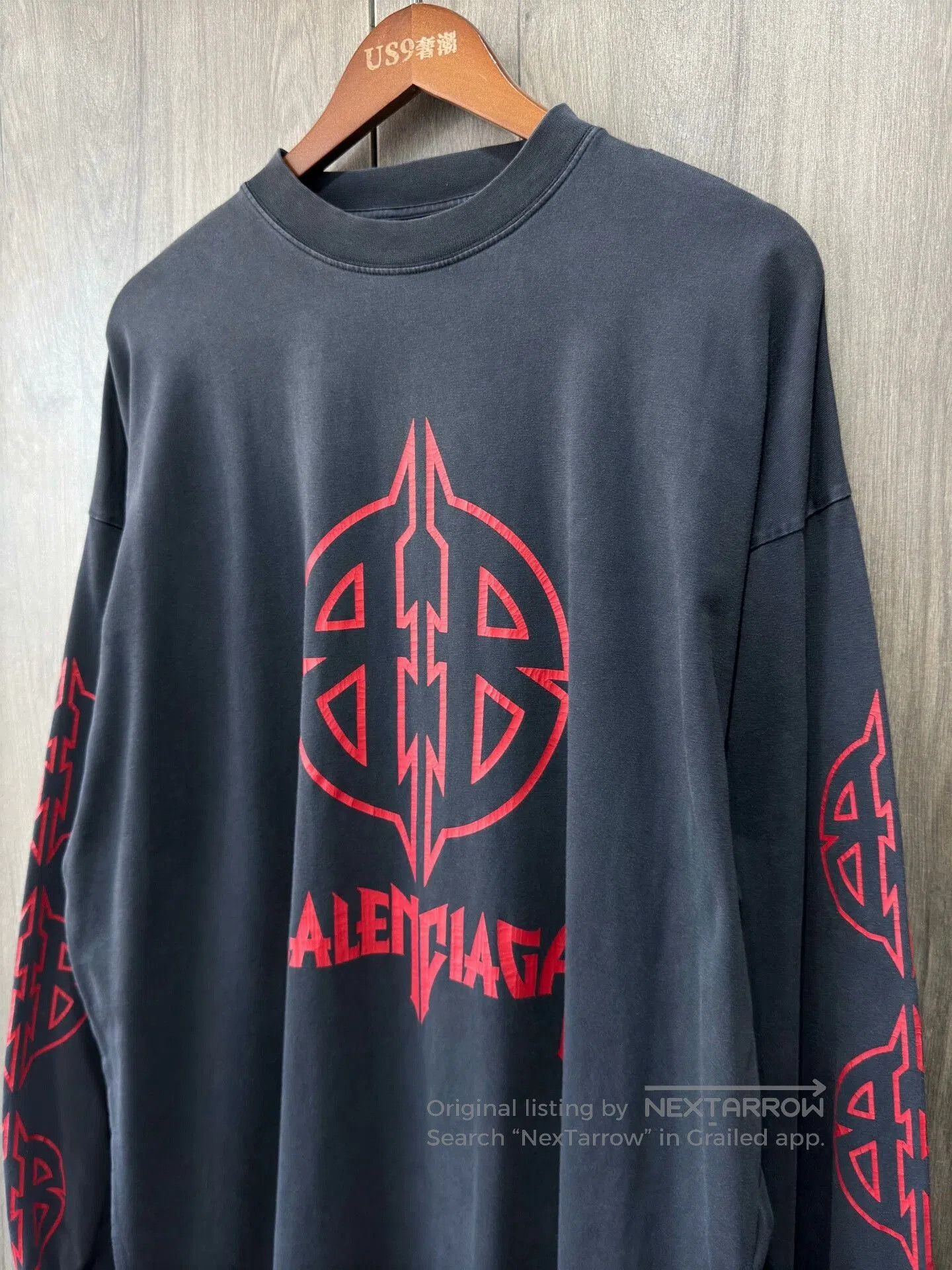 Balenciaga Balenciaga Bitcoin Distressed Longsleeve. Size US S / EU 44-46 / 1 - 5 Thumbnail