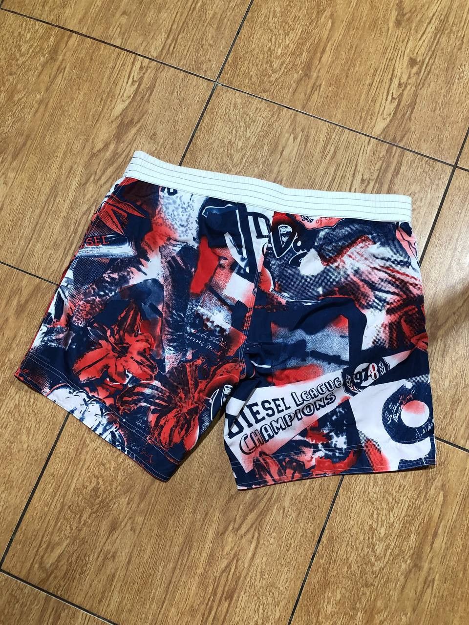 Diesel shorts print DIESEL Vintage crazy Y2K logo streetwear Size US 36 / EU 52 - 2 Thumbnail