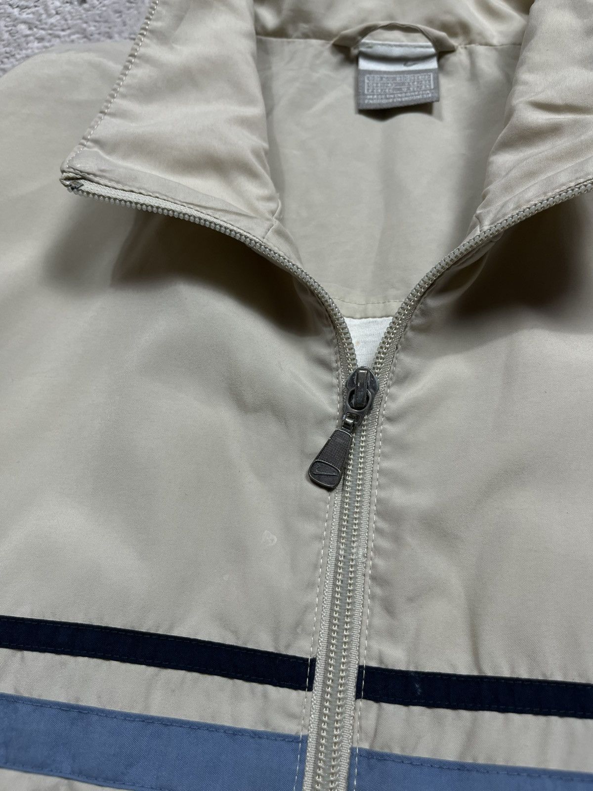 Nike × Vintage Vintage Nike Track Jacket Y2K Beige Navy Zip Up Size L Drill Size US L / EU 52-54 / 3 - 5 Thumbnail