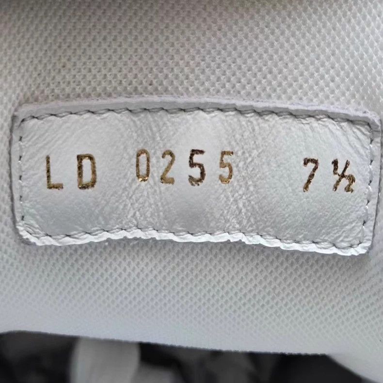 Louis Vuitton Louis Vuitton TRAINER 25 New Black and White Denim shoes Size US 7.5 / EU 40-41 - 5 Thumbnail