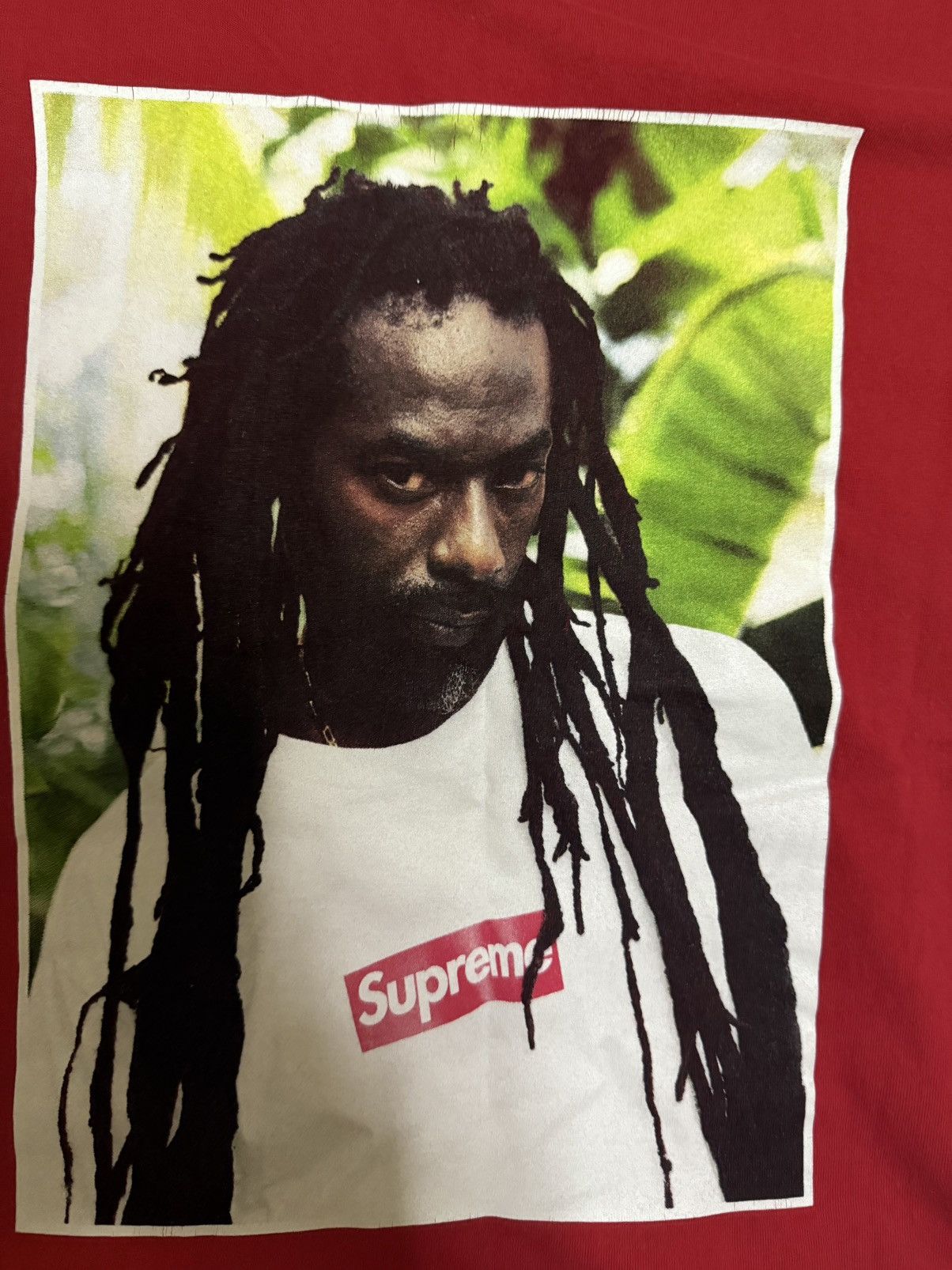 Supreme Supreme buju banton tee T-shirt red Size US M / EU 48-50 / 2 - 2 Thumbnail