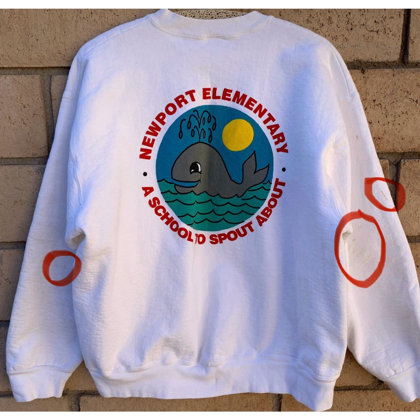 Fruit Of The Loom VINTAGE Newport Elementary A School To Spout About Sweatshirt Whale Graphic Sz L Sweatshirt Size US L / EU 52-54 / 3 - 4 Thumbnail