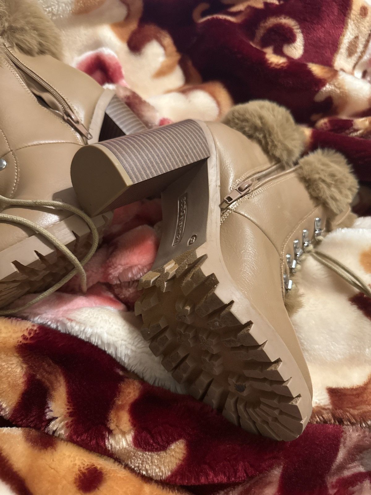 Steve Madden Steve Madden NIB Fur Trimmed Timing High Heel Size US 8 / IT 38 - 2 Thumbnail