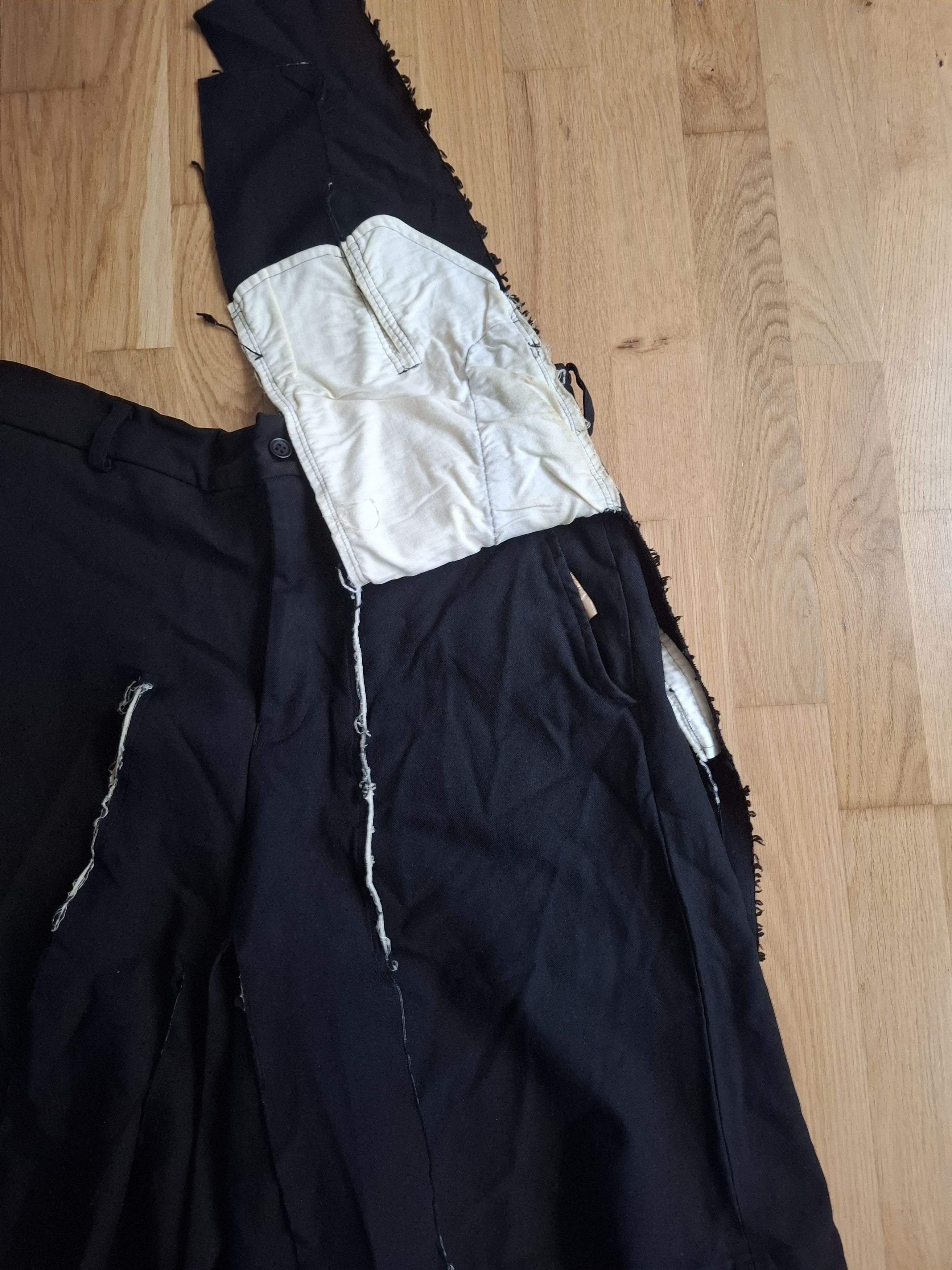 Comme des Garcons Black BLACK Comme des Garçons distressed tailored shorts Size US 30 / EU 46 - 11 Thumbnail