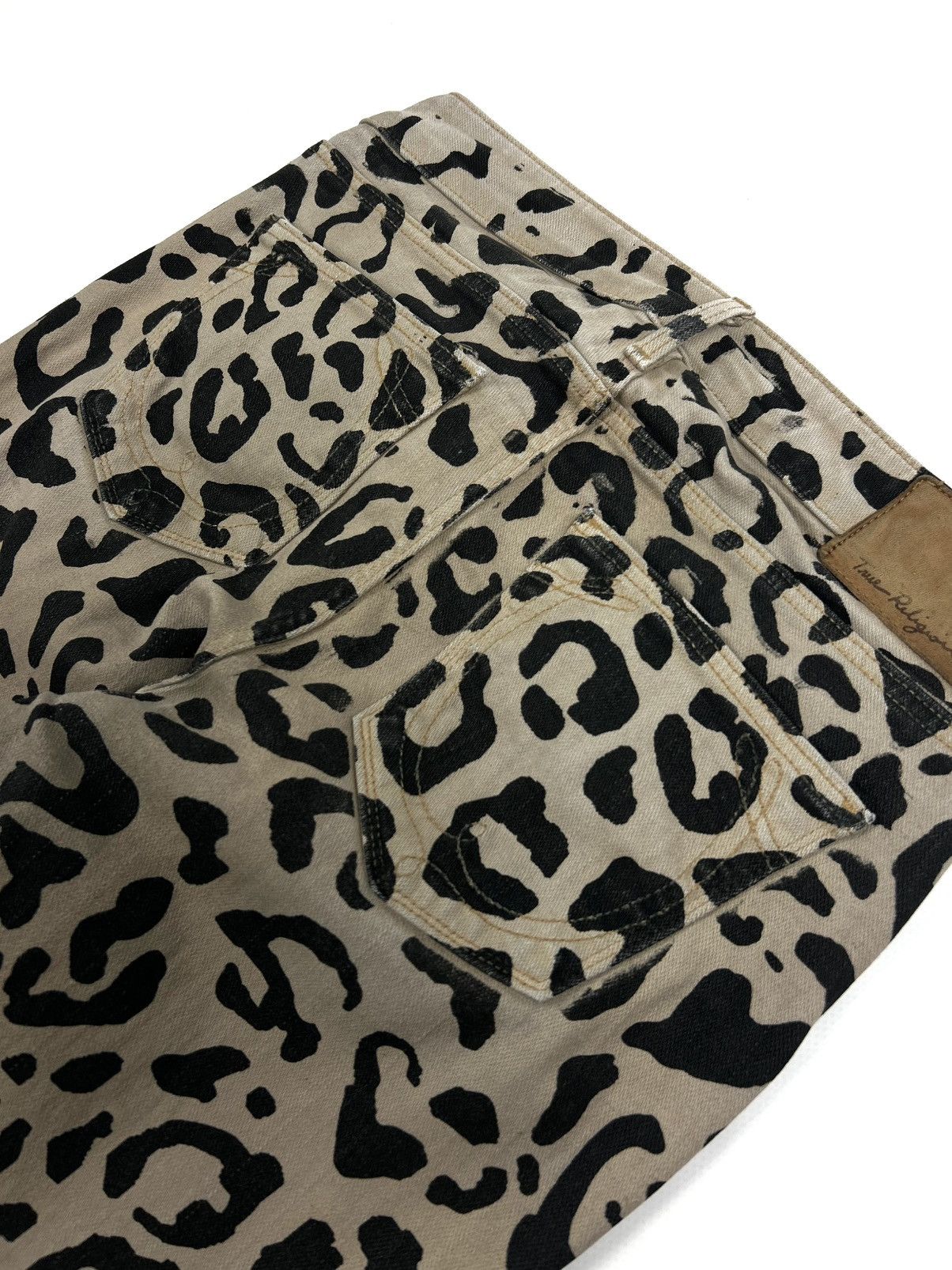 True Religion rare True Religion Leopard Jeans Skinny Made In USA Y2K Size 25" / US 0 / IT 36 - 15 Thumbnail