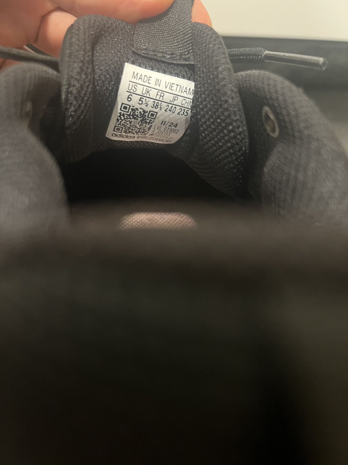 Adidas SIZE 6 MEN - AE 1 Low Size US 6 / EU 39 - 5 Thumbnail