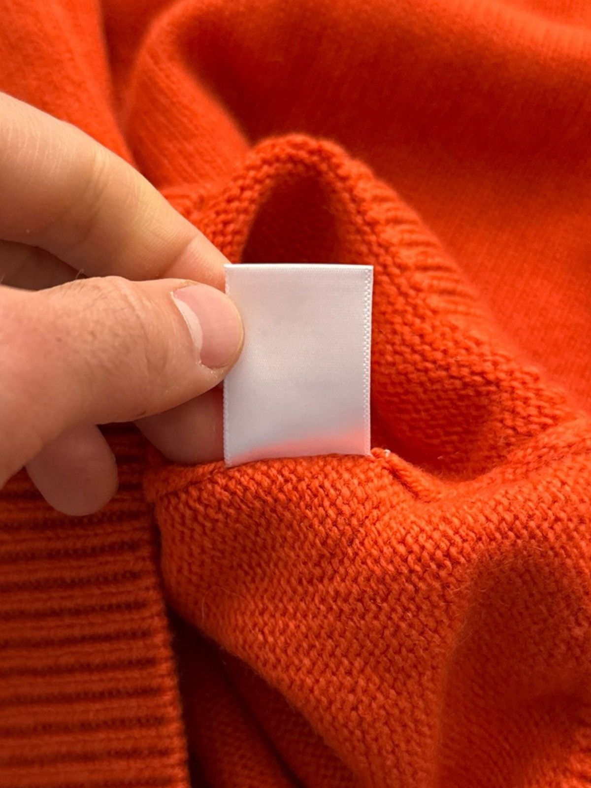The Elder Statesman $1,050 Elder Statesman Simple Cashmere Crew (Bonfire) Size US XXL / EU 58 / 5 - 7 Thumbnail