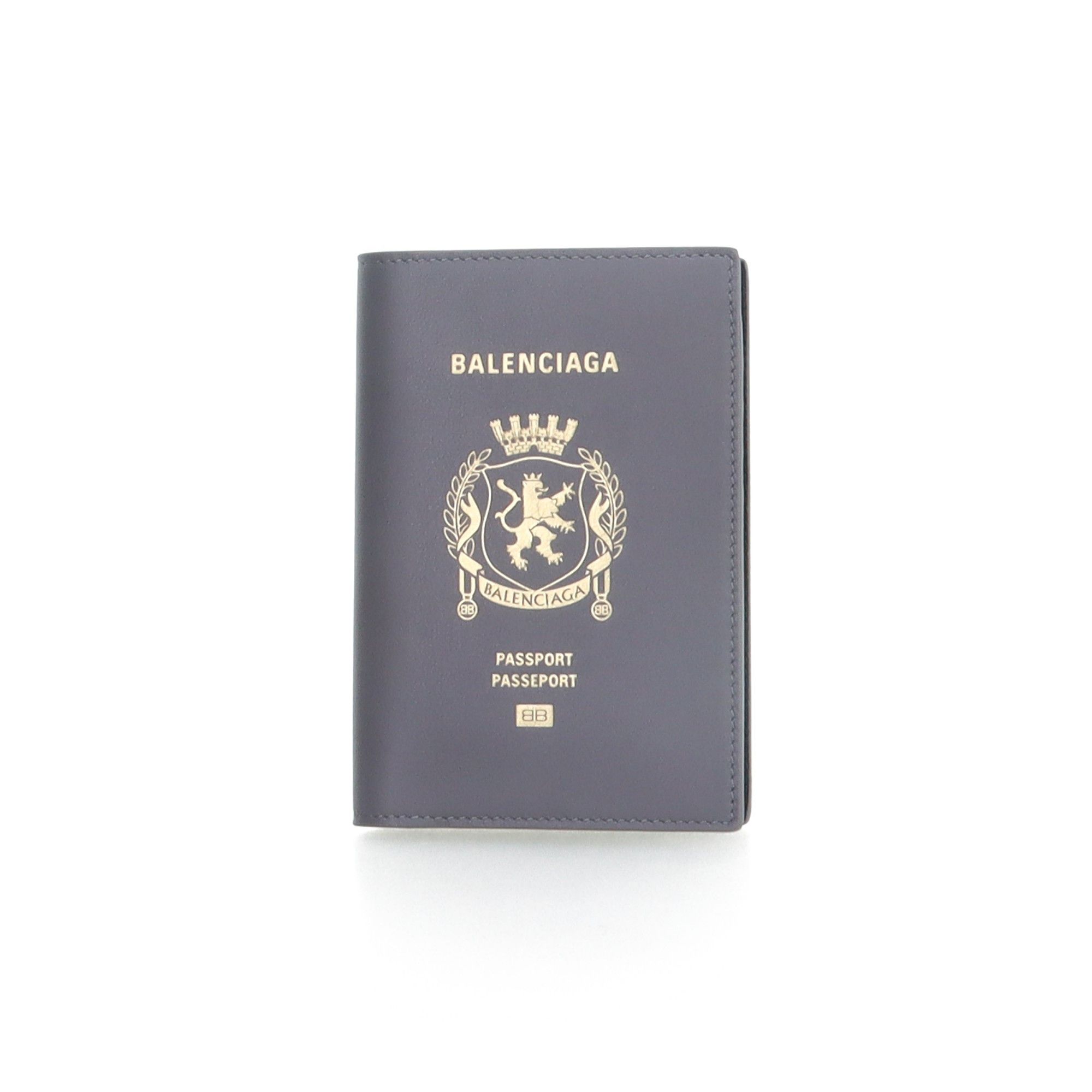 Balenciaga Balenciaga Crest Logo Passport Holder ONE SIZE Size ONE SIZE - 1 Thumbnail
