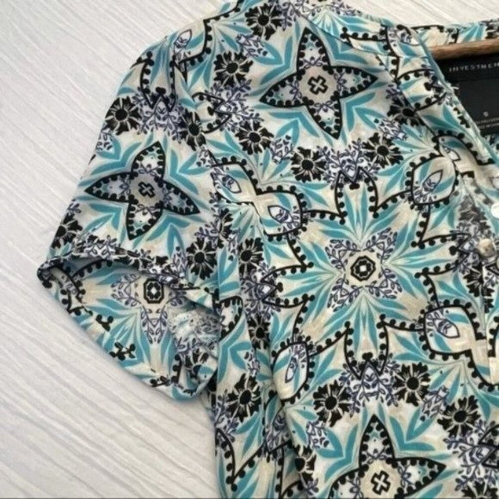 Other Investments Teal White Split Neck Blouse Hi-Low Hem Small Size S / US 4 / IT 40 - 5 Thumbnail